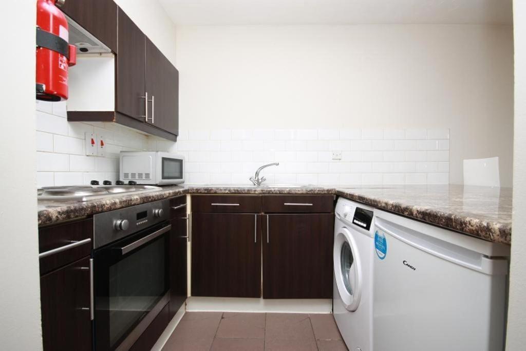 N.acton Quiet Cosy 1 Bed-private Free Parking Apartment *
