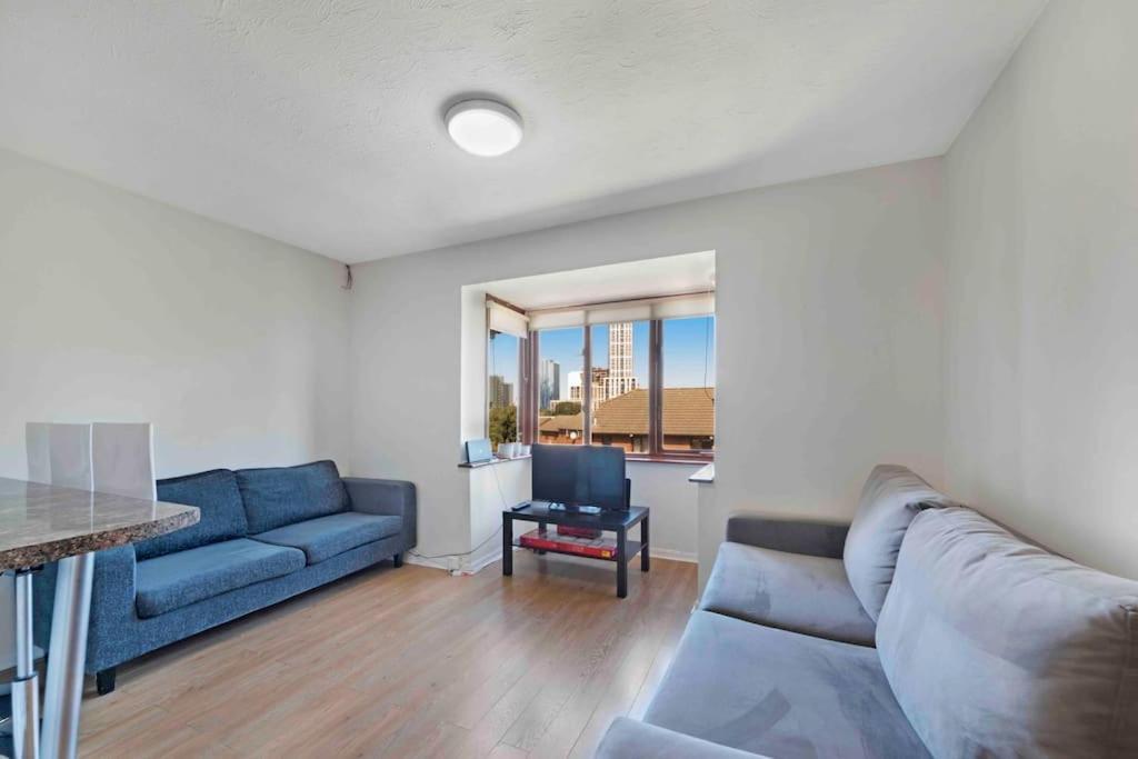 Apartment N.acton Quiet Cosy 1 Bed-private Free Parking *