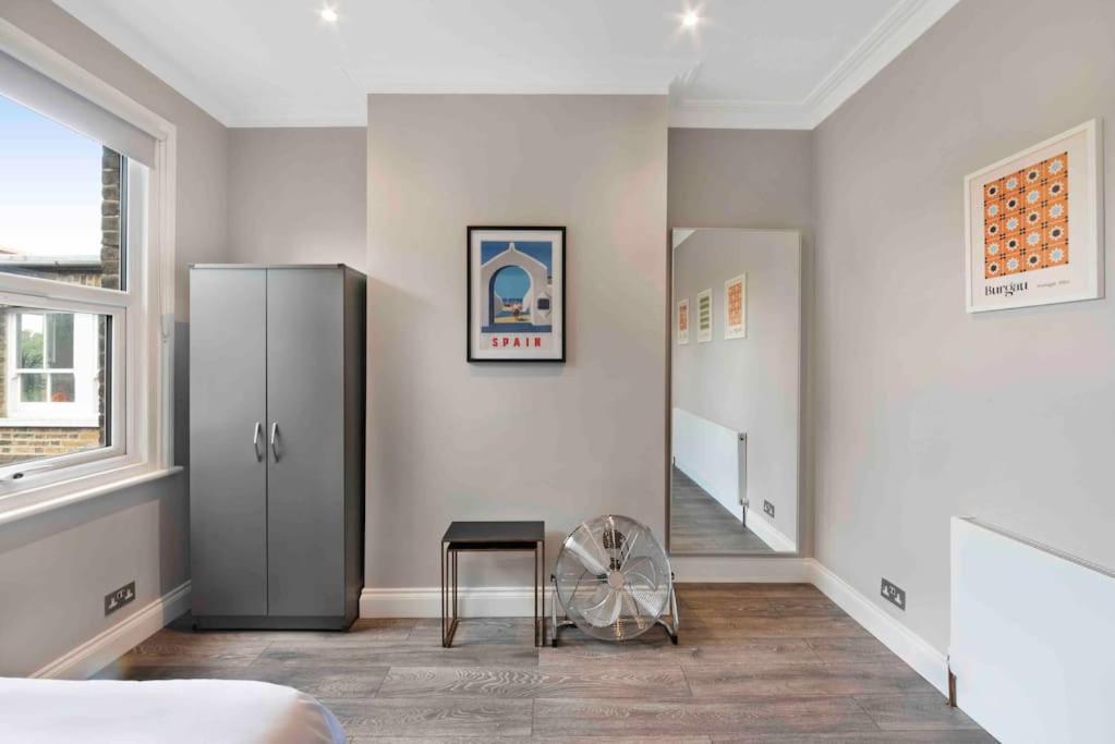 Apartment North Kensington Westfield 3 Bedroom New Deluxaprt London