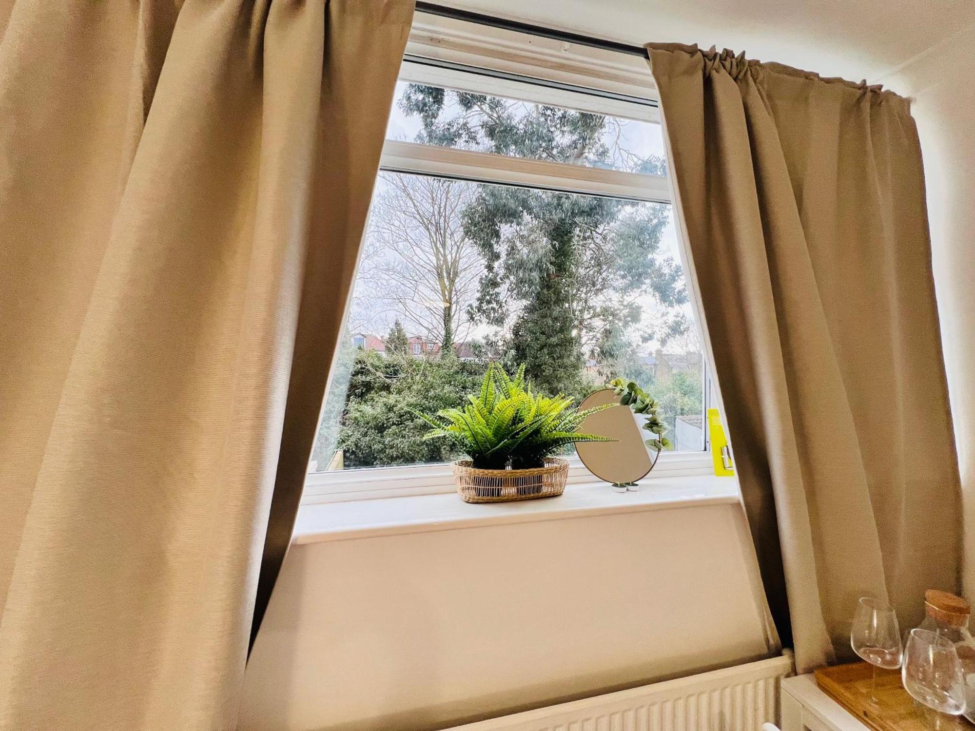 Double Streatham Hill Near To Brixton London