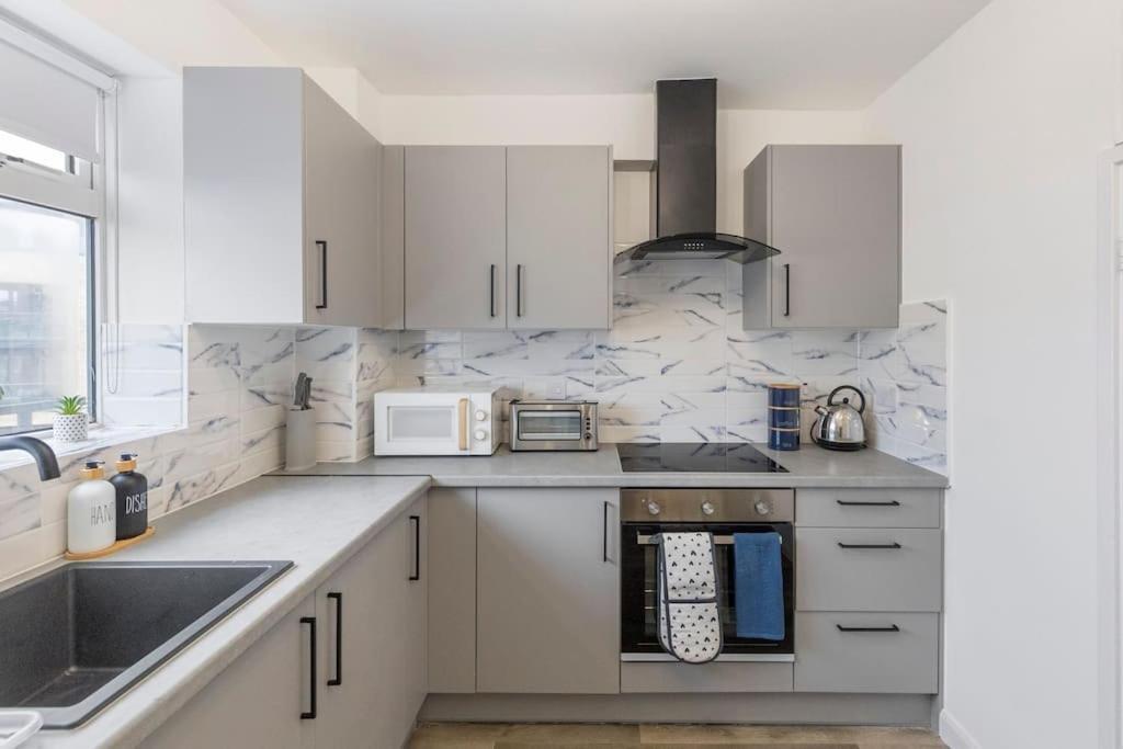 Apartment Shard View 2br Next Tower Bridge *