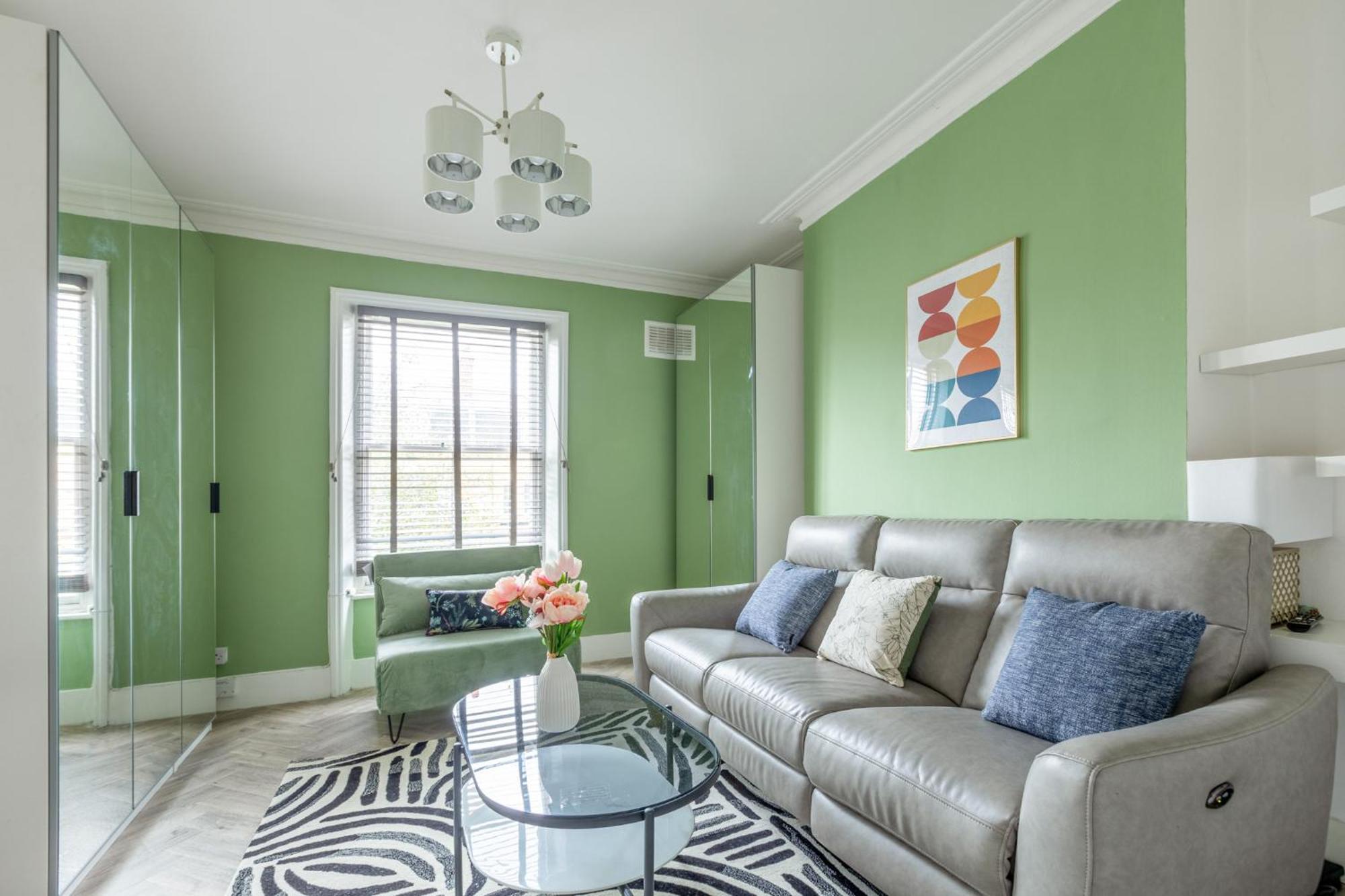 Peacefully Set 2level 2br Btw Brixton & Camberwell Apartment London