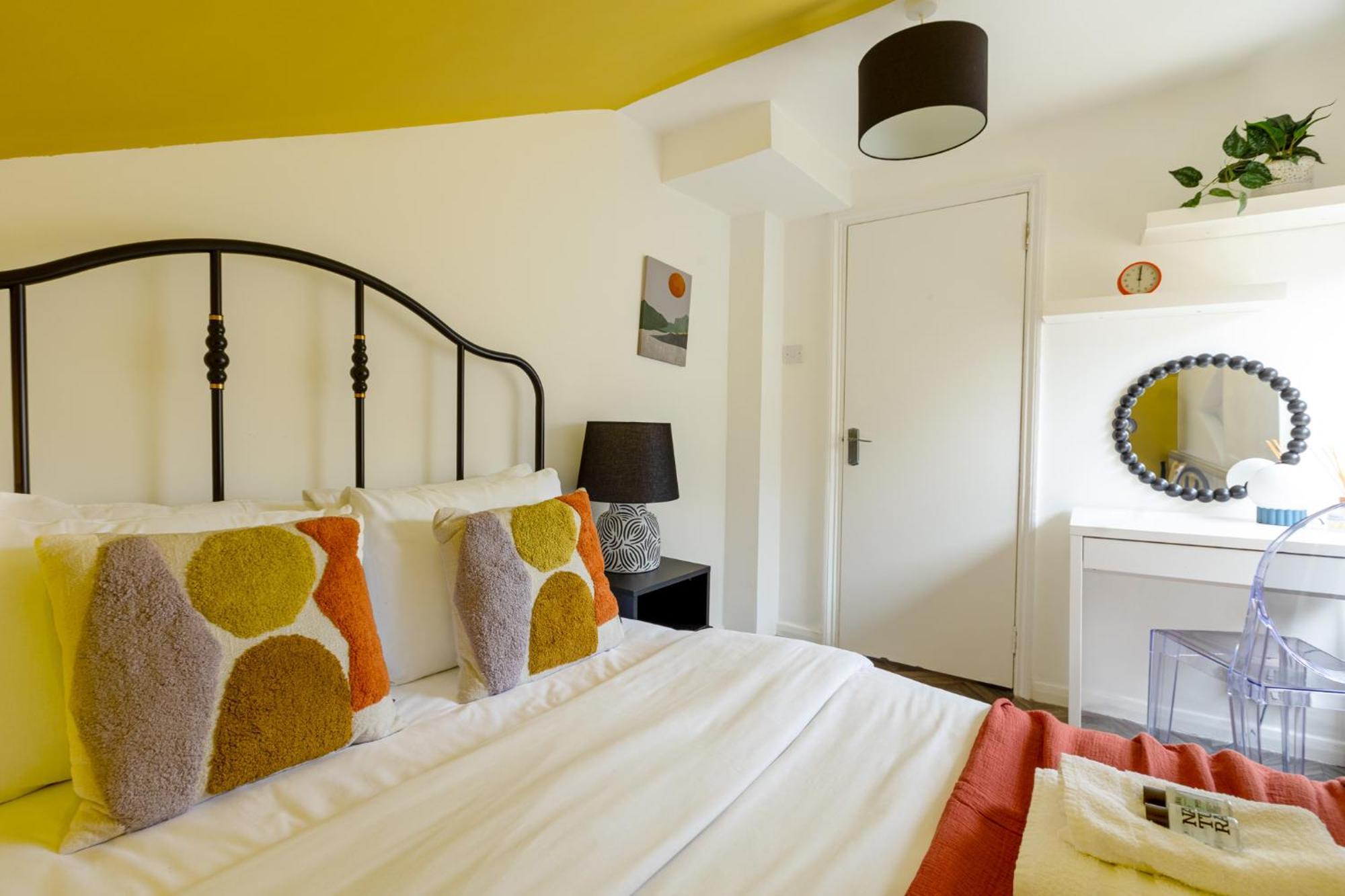 Peacefully Set 2level 2br Btw Brixton & Camberwell *
