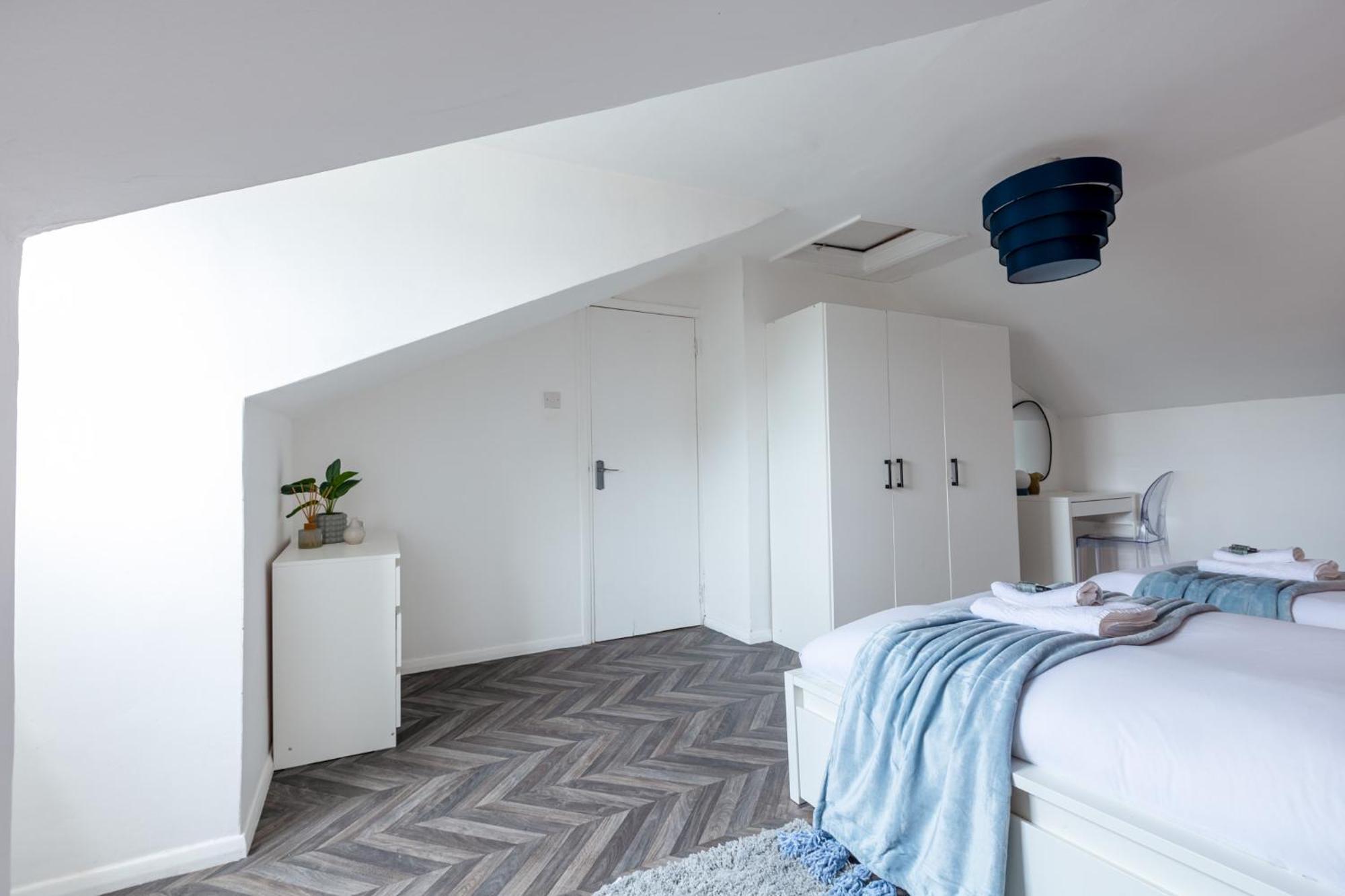 Peacefully Set 2level 2br Btw Brixton & Camberwell Apartment