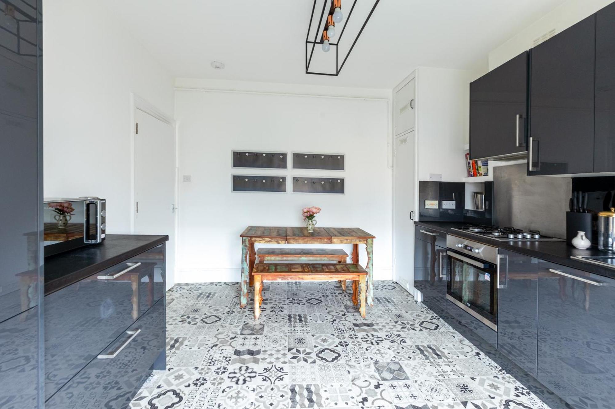 Apartment Peacefully Set 2level 2br Btw Brixton & Camberwell