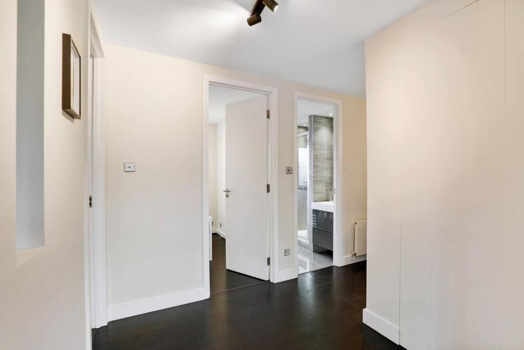 The Camden Bright & Beautiful 2-bed Retreat Leilighet