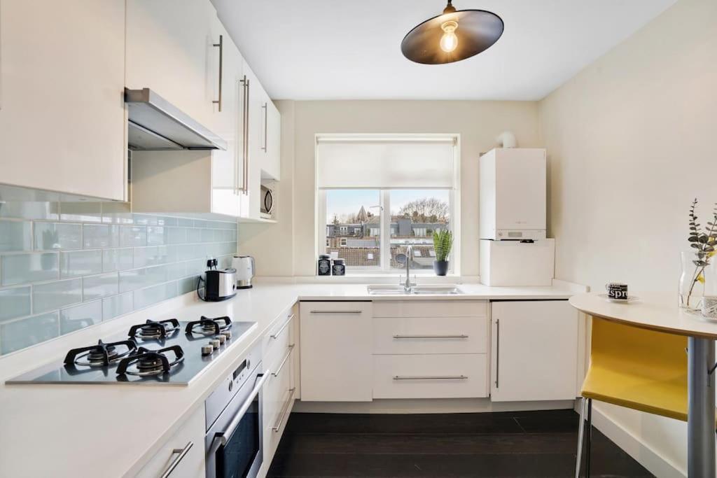 The Camden Bright & Beautiful 2-bed Retreat * Londres