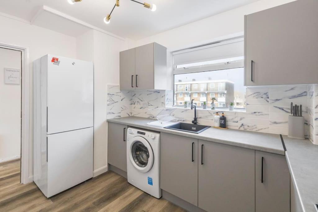 Apartment Shard View 2br Next Tower Bridge London