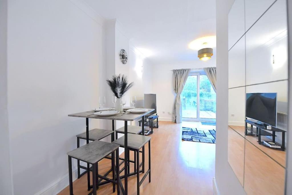 Charsley Apartment London