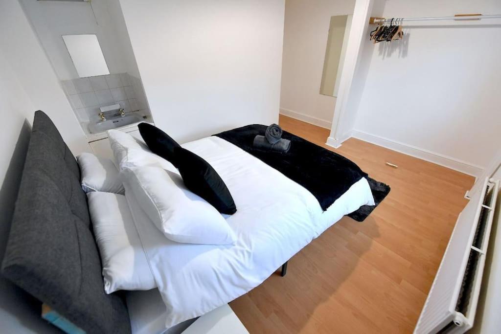 Charsley Apartment