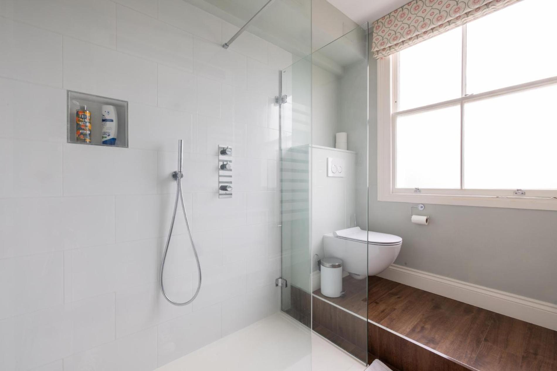 Kensington Luxury - 2 Bedrooms