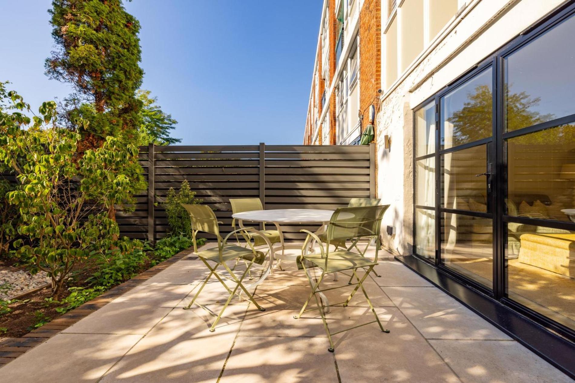 Battersea Set - 3 Bedroom With Garden * London