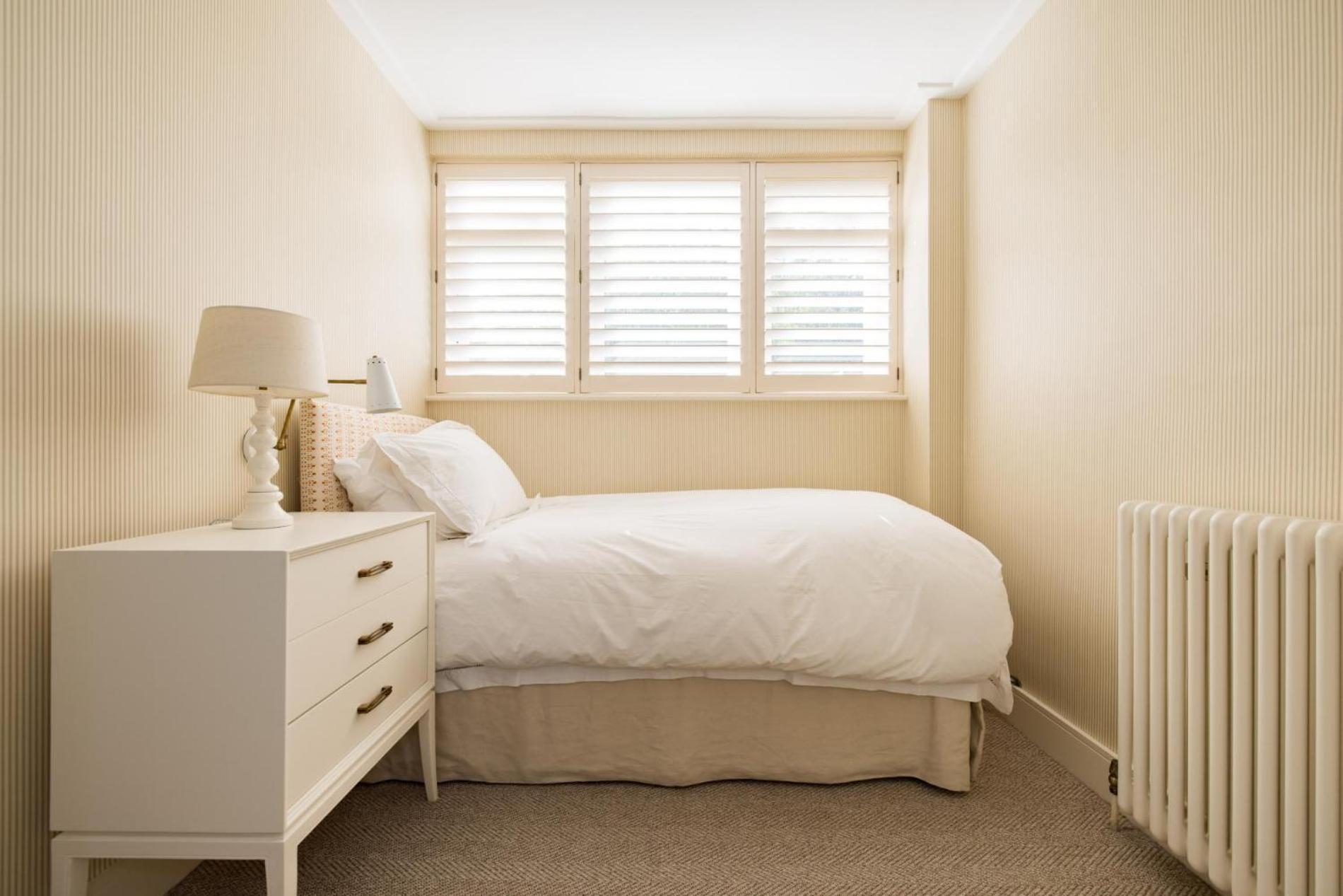 Battersea Set - 3 Bedroom With Garden
