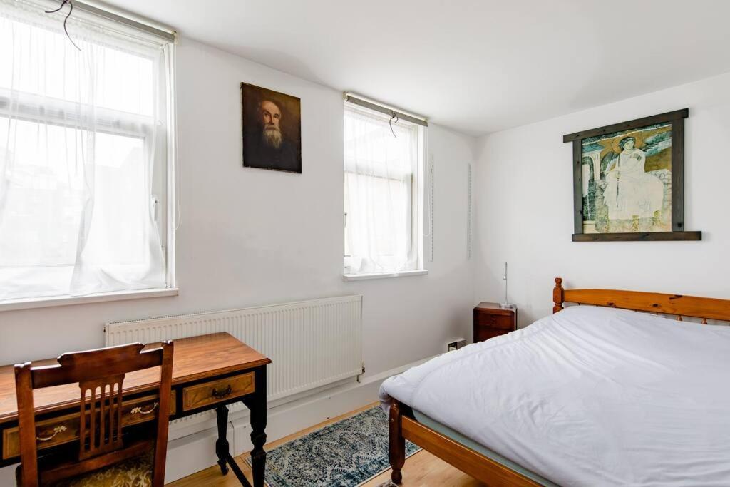 Apartment Bright & Spacious In Battersea, *