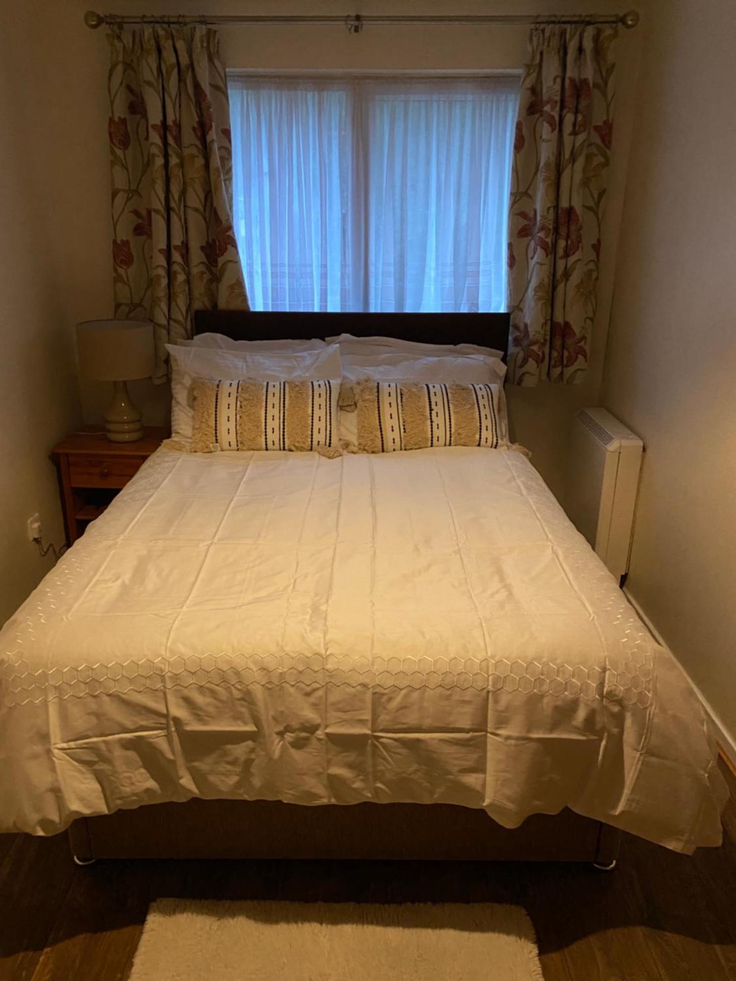 Apartment Fabulous Furnished In Beckton *