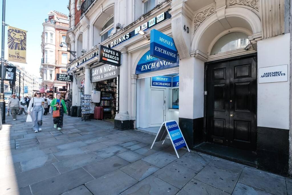 Apartment Piccadilly Wonderland Sleep 8 Vra London