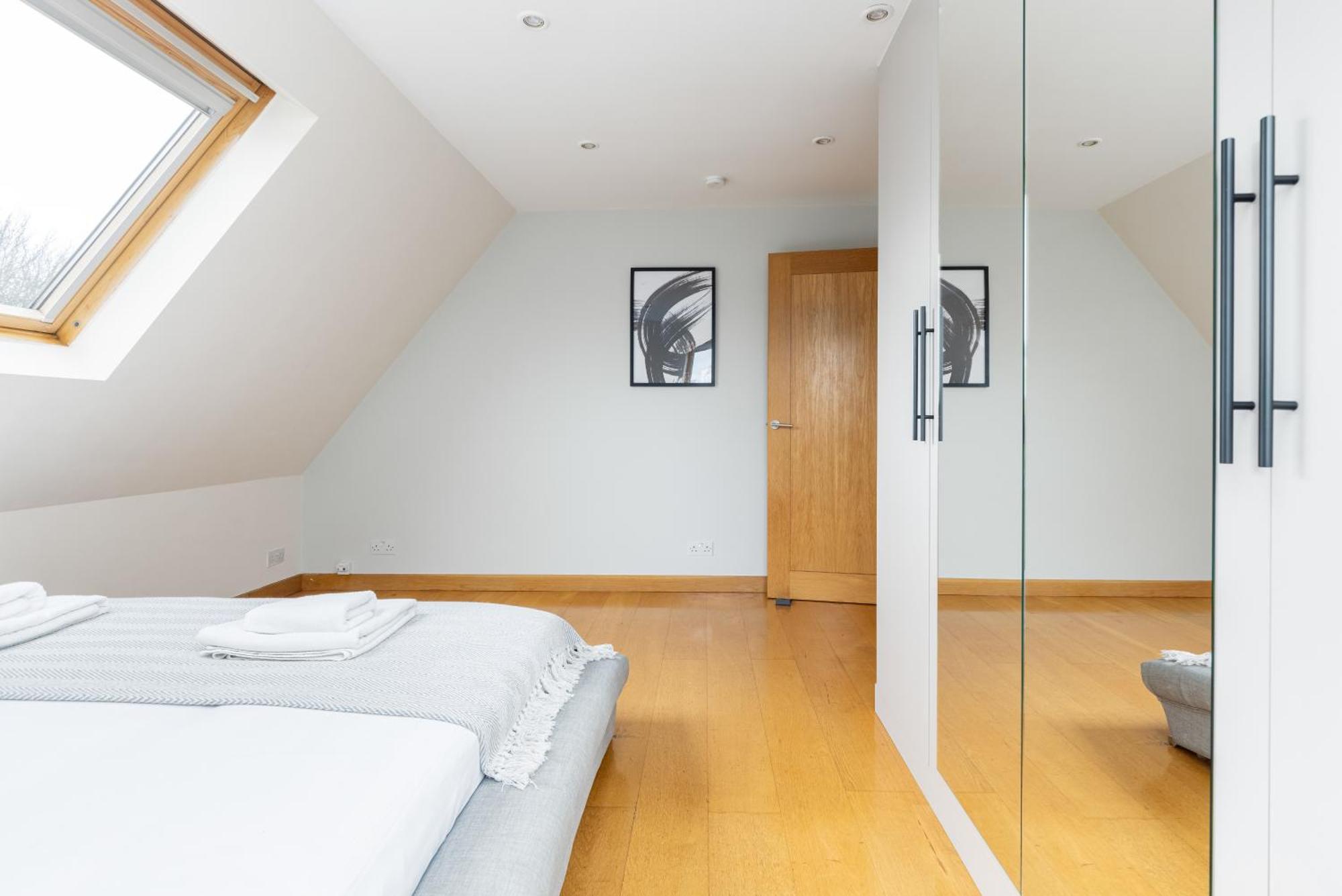 The Acton Collection * London
