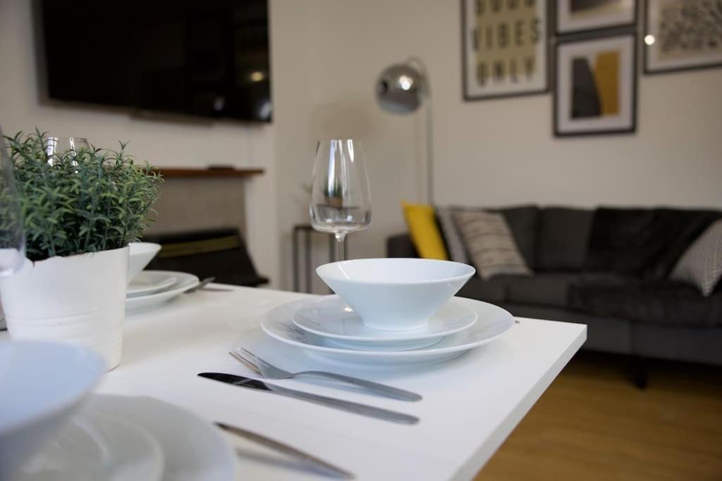 Leilighet 2 Bed Flat With Easy Access To Excel, Central London, City Airport, O2 *