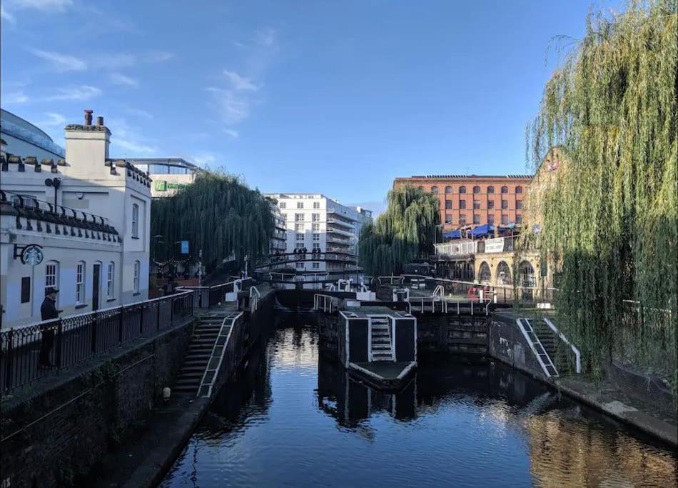 Flat In The Heart Of Camden Town Londen