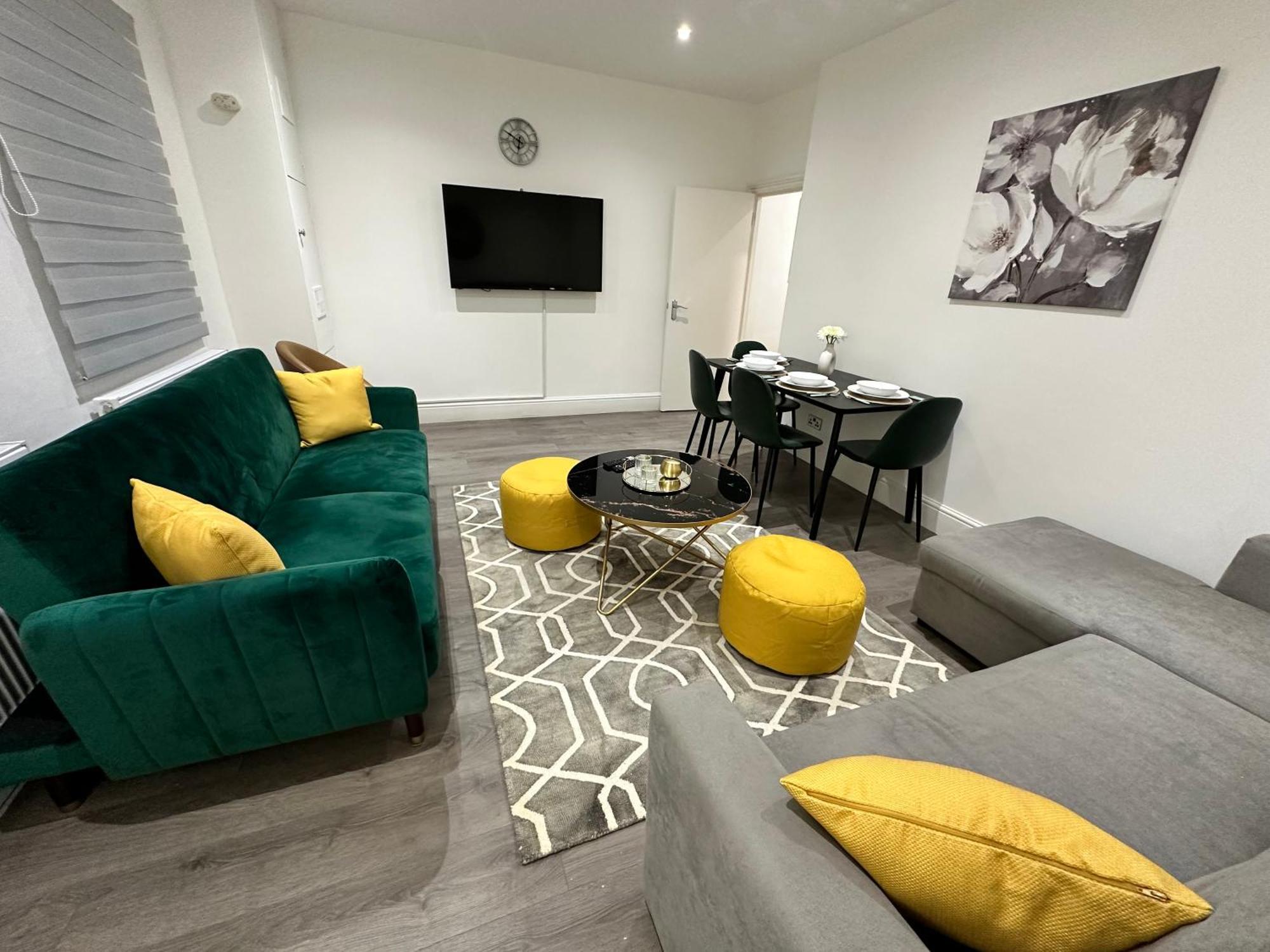 Apartment 2 Bedroom Apartment, Edgware Road *