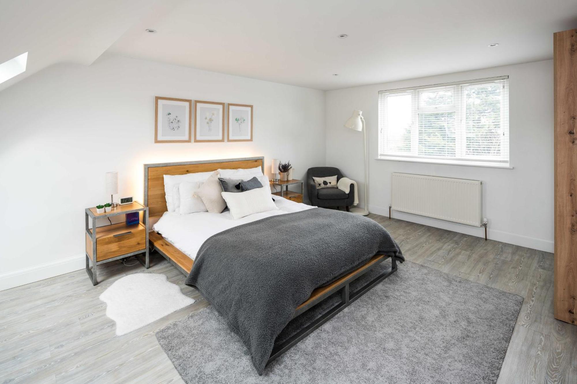 Contemporary 5 Bedroom With Garden North Finchley Ferienhaus London