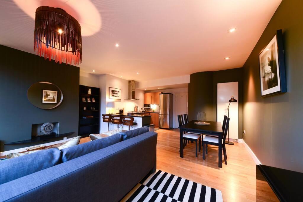 Mr2 - Charming 1 Bed Apartment, Munster Village * London