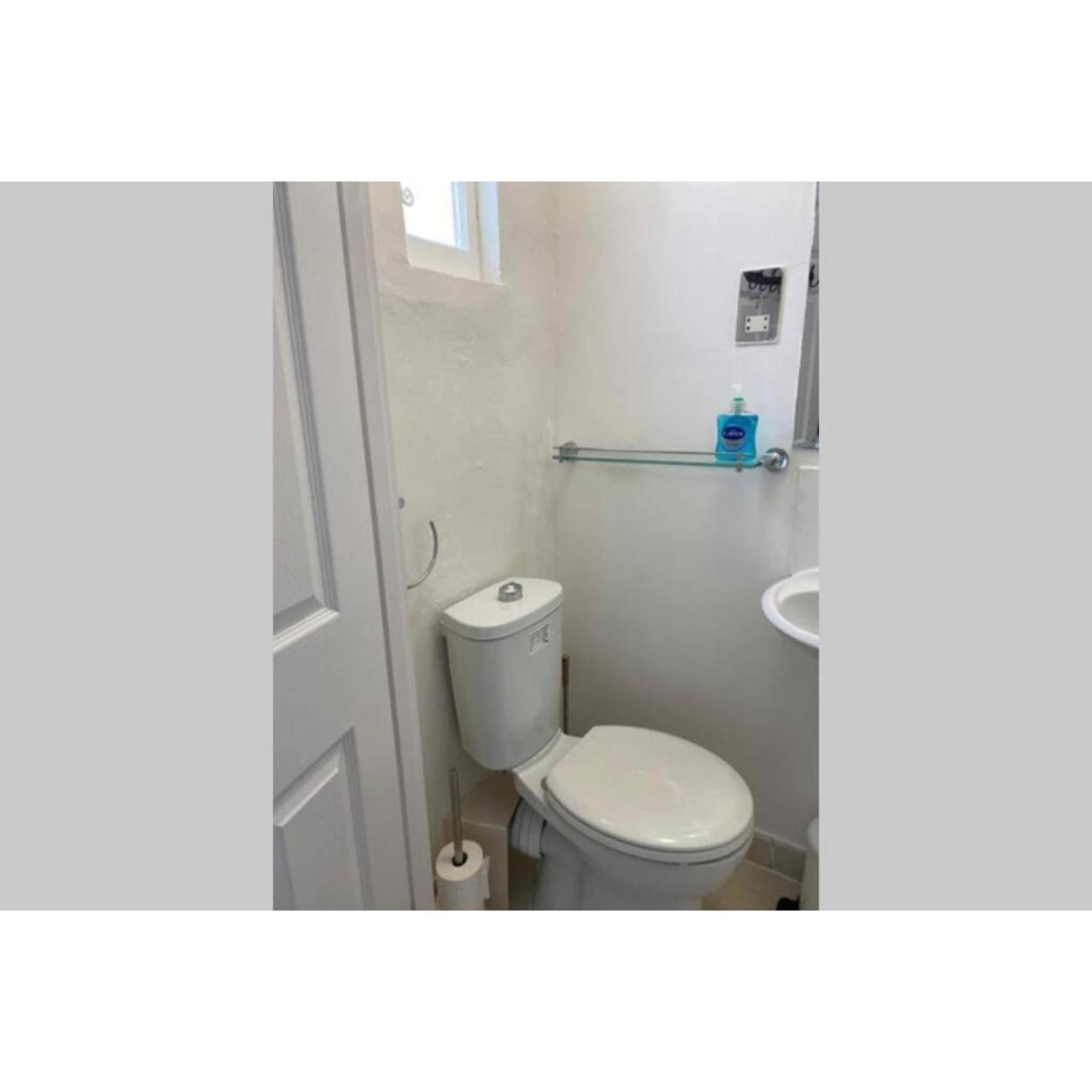 F19- Bright Studio For 1 Near Paddington Appartement Londen