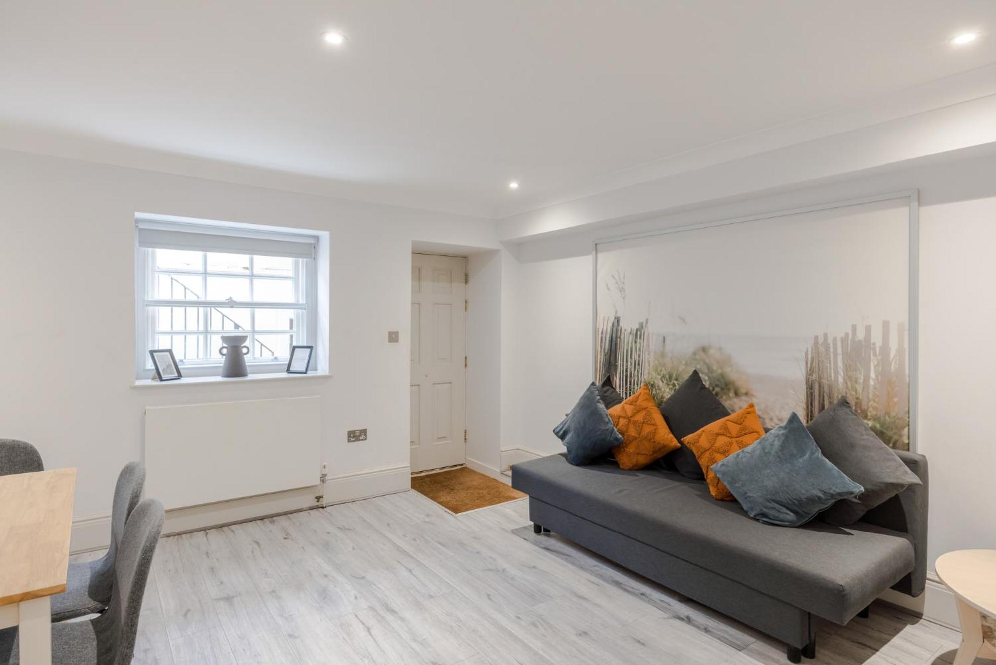Park View / Baker Street / Marylebone Apartment *