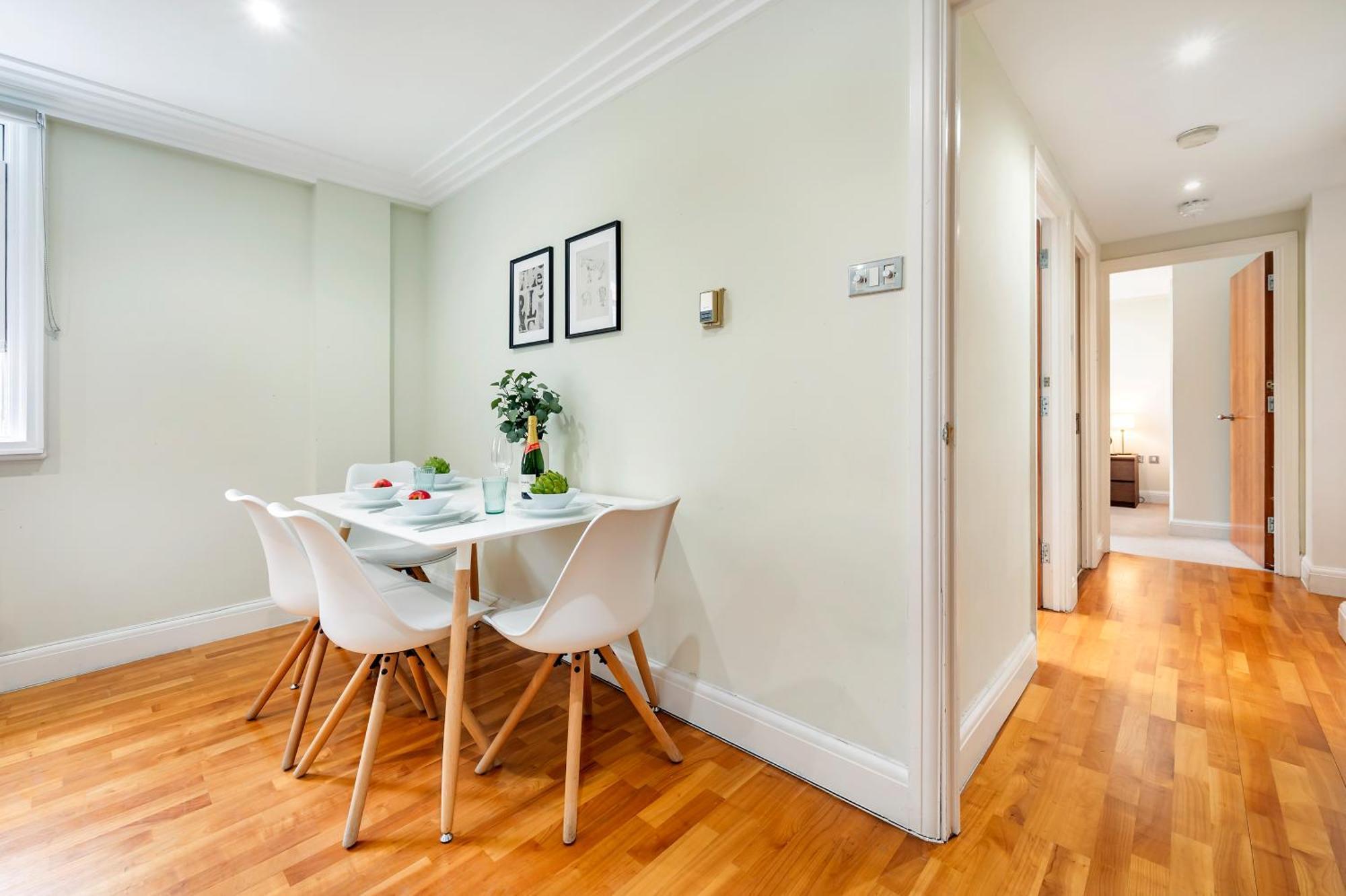 Location Trafalgar Square 1 Bedr, 3 Beds, Sleeps 6 Appartement Londen