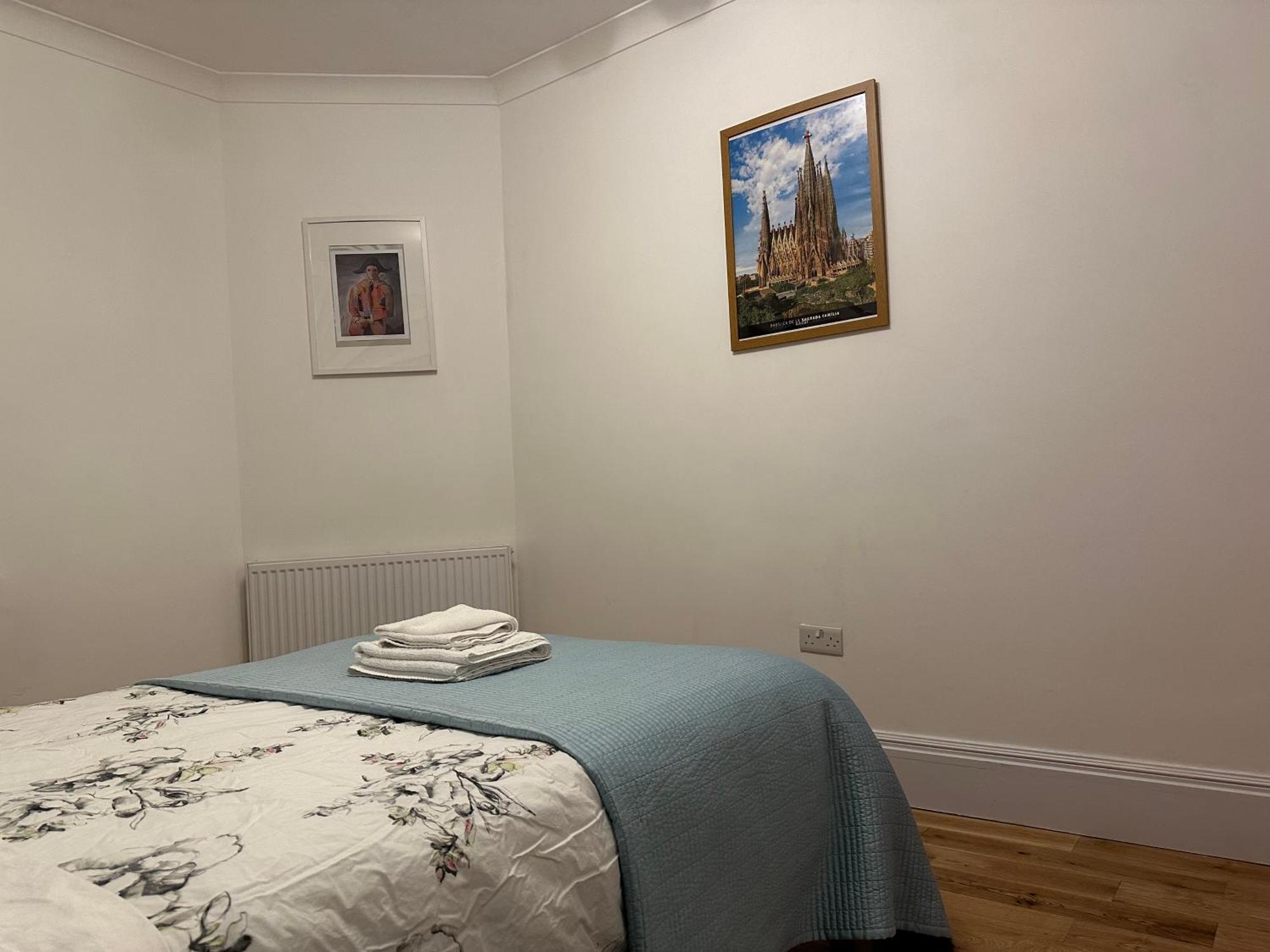 Rosie Cosy House Cricklewood Gjestgiverier *