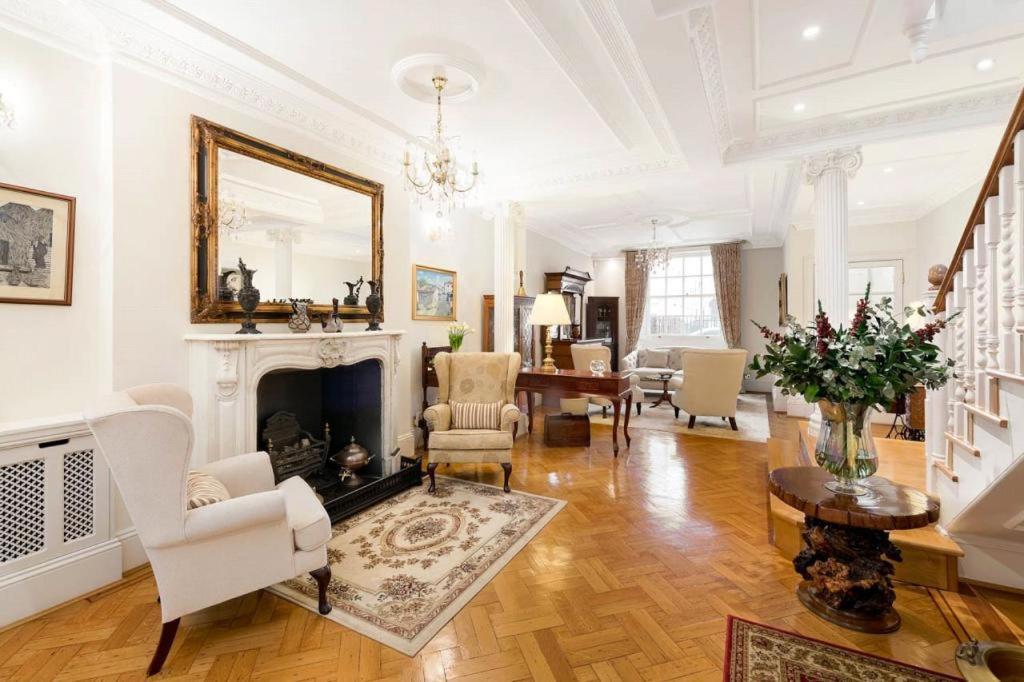 Royal Victorian Regency Palace Leilighet *