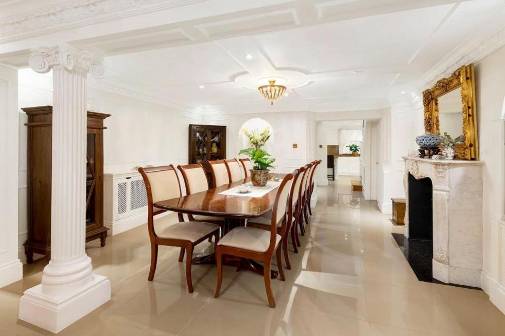 Royal Regency - Sleeps 8 * London