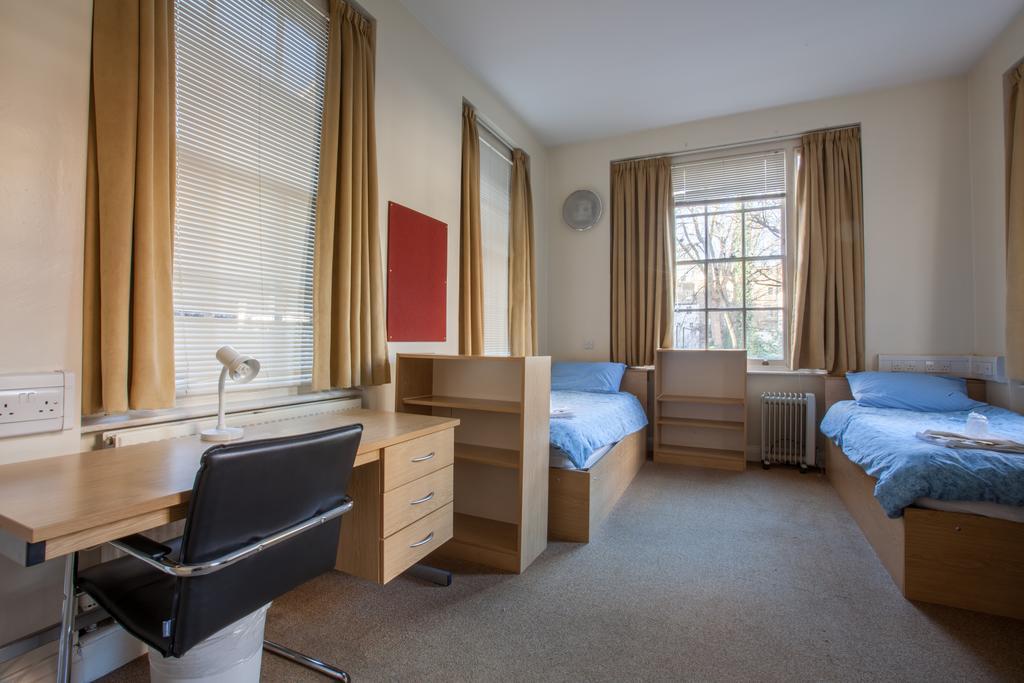 Lse Passfield Hall * London