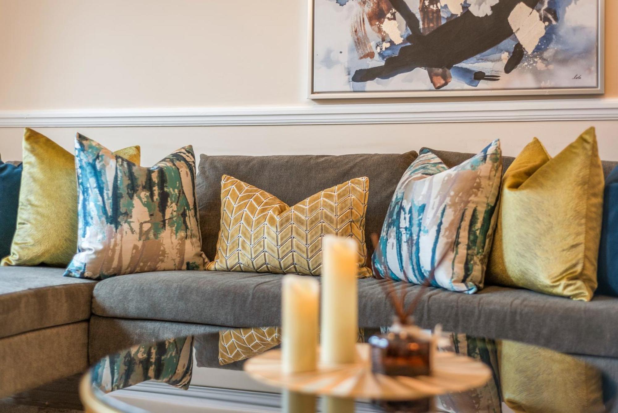 Leilighet Spectacular 3 Bed In Berkeley Sq Mayfair *