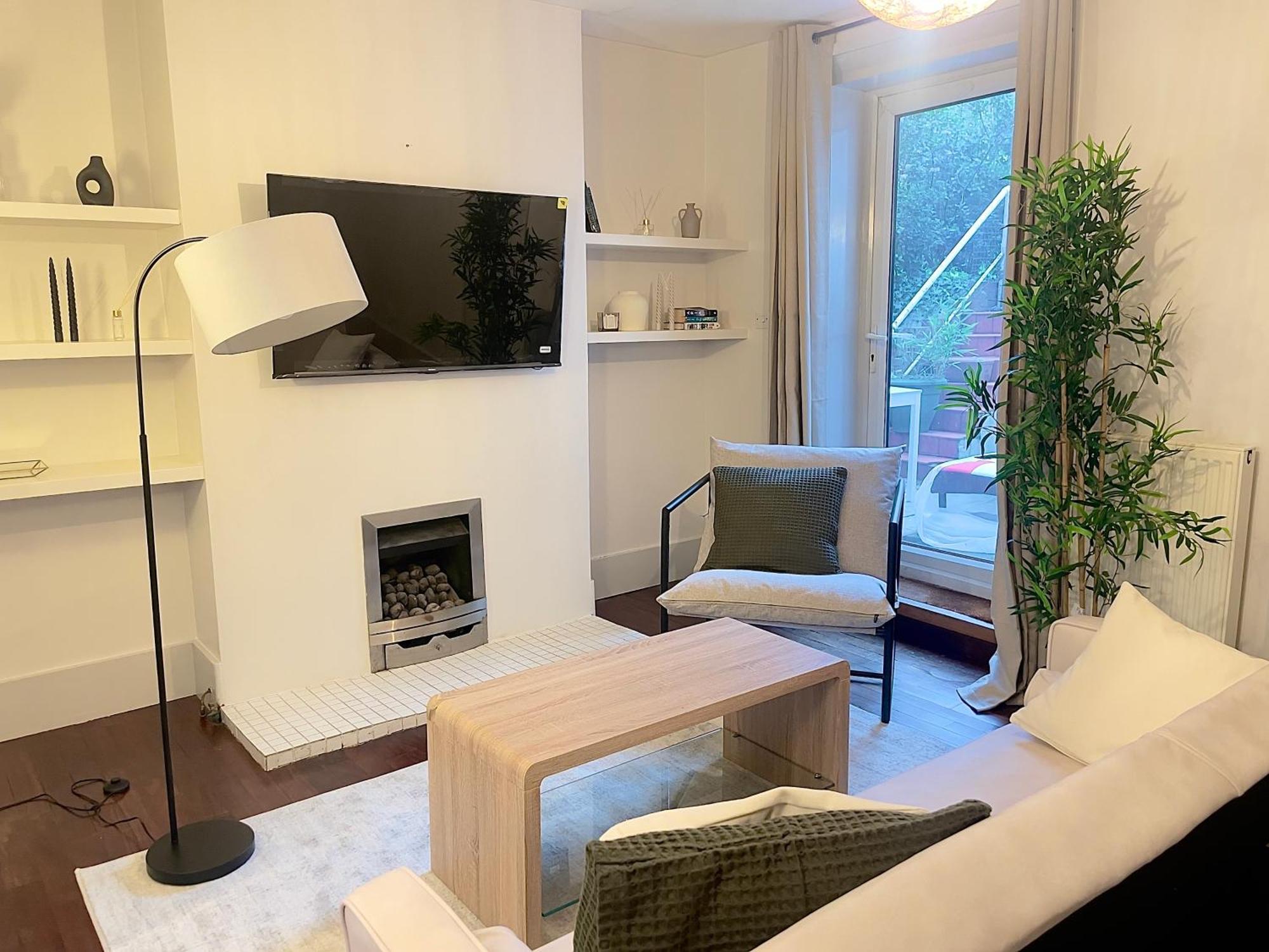 Great Value With Garden In Tufnell Park Near Emirates Stadium And 10 Mins To Kings Cross Apartment *
