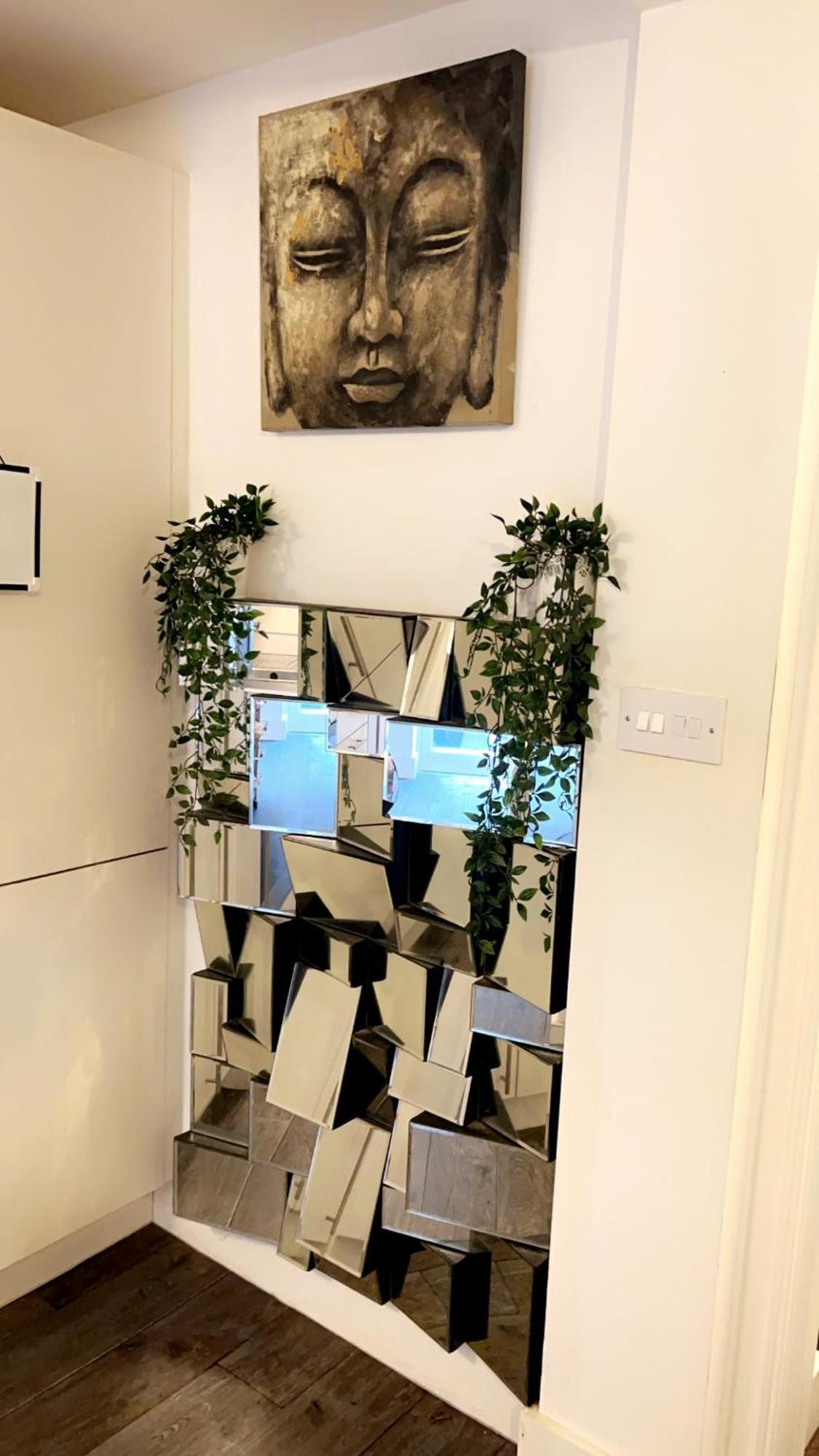 Deluxe Garden Apartment London