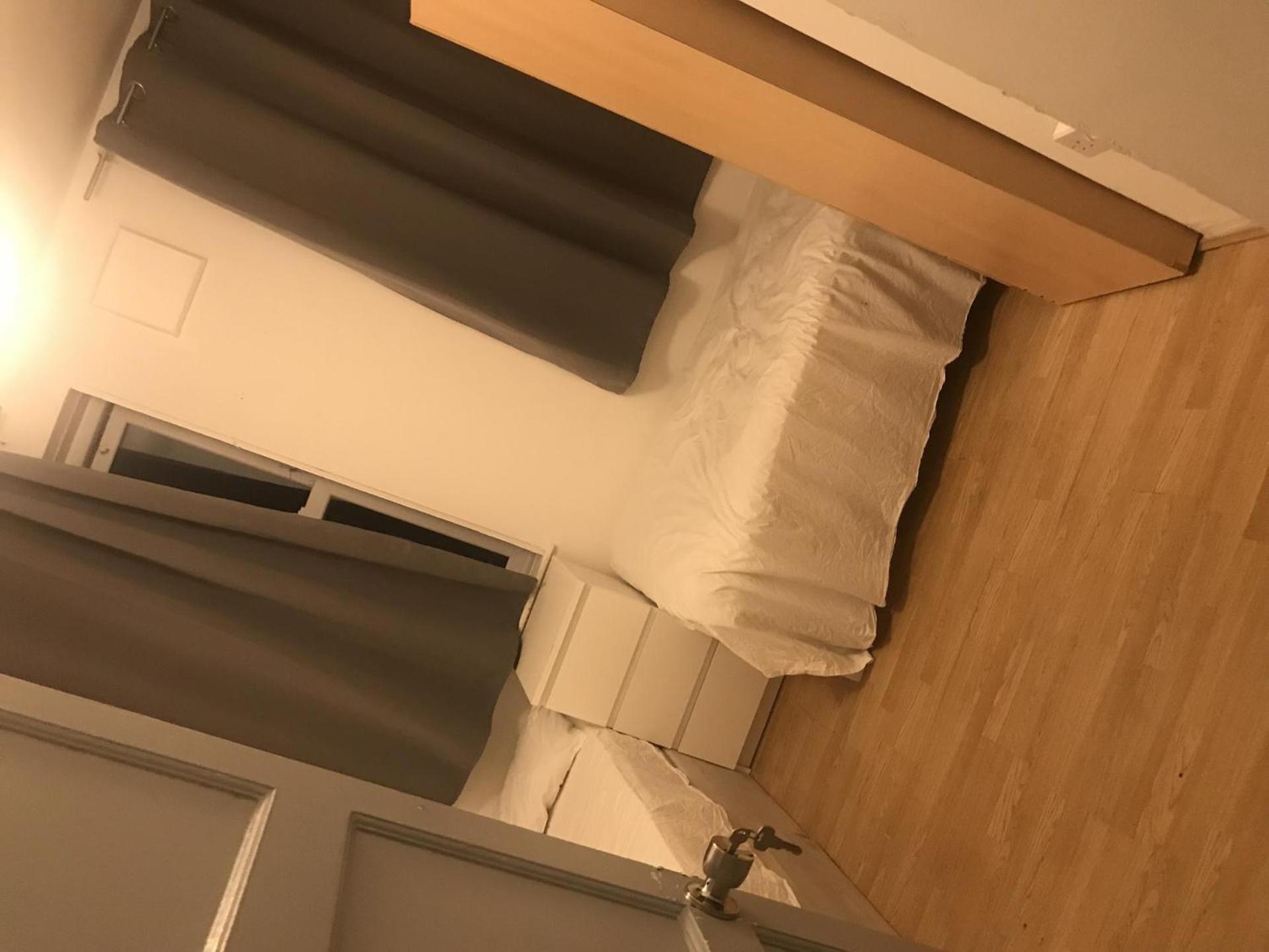 Charming 3-bed Flat In Apartment London