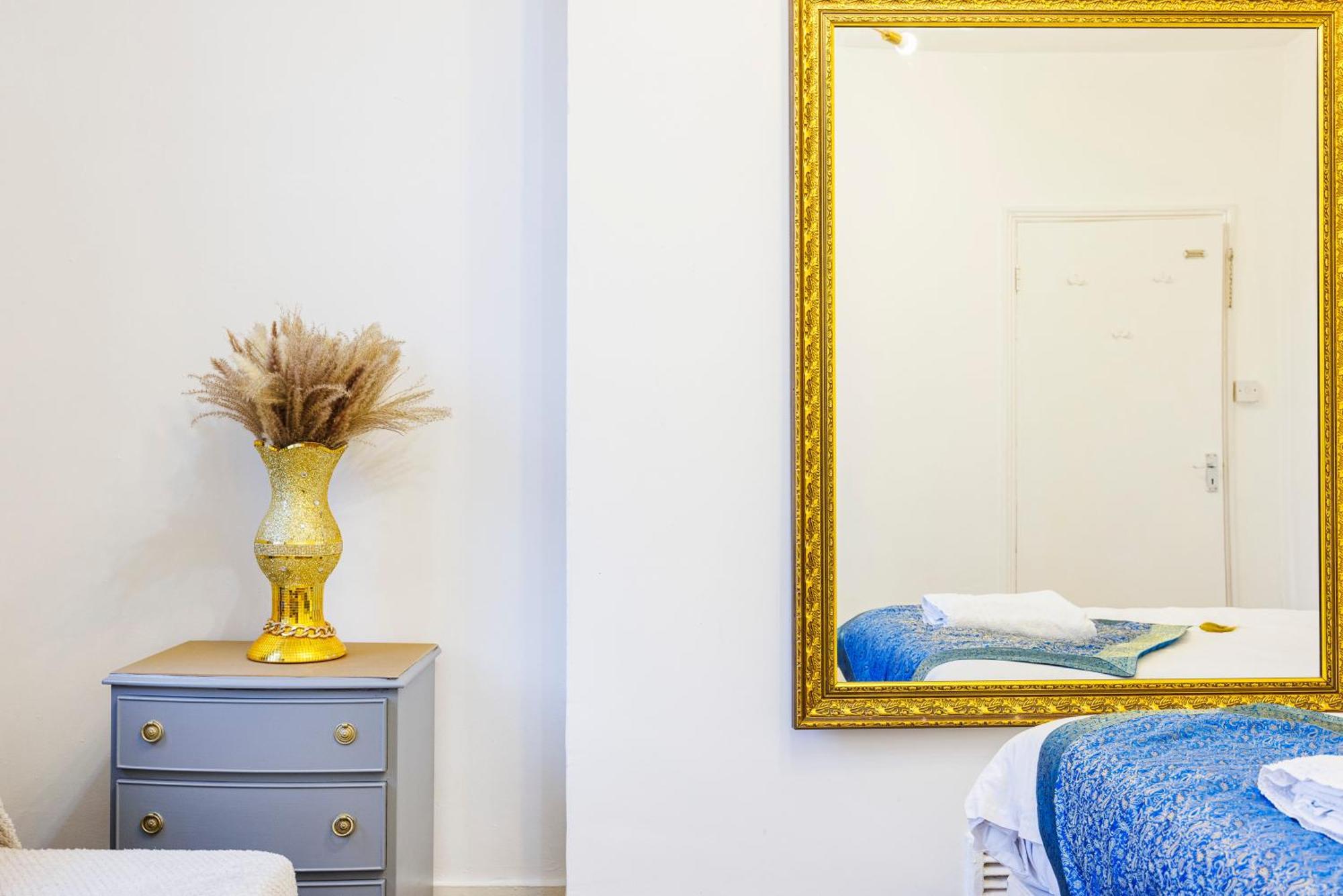 Stylish 2 Bed Near Notting Hill Apartamento Londres