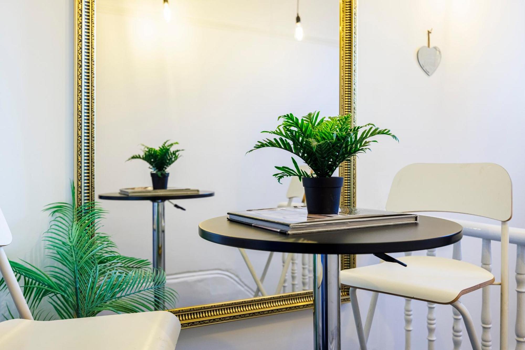 Stylish 2 Bed Near Notting Hill Apartamento *