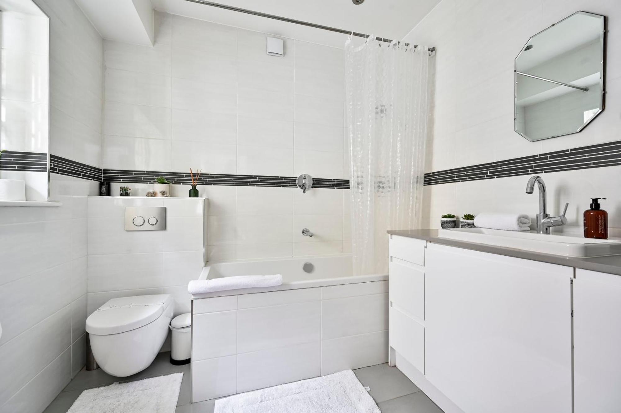 Magnificent 2 Bed Hyde Park Mews House Leilighet London