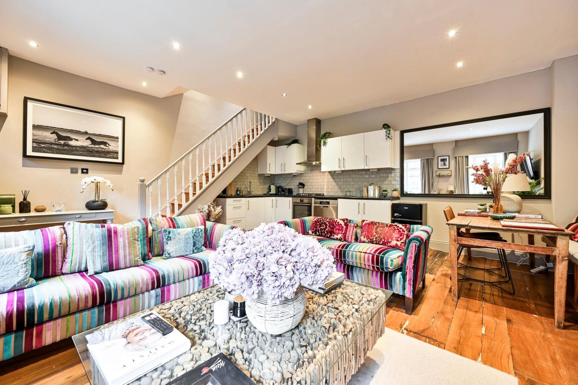 Magnificent 2 Bed Hyde Park Mews House Leilighet