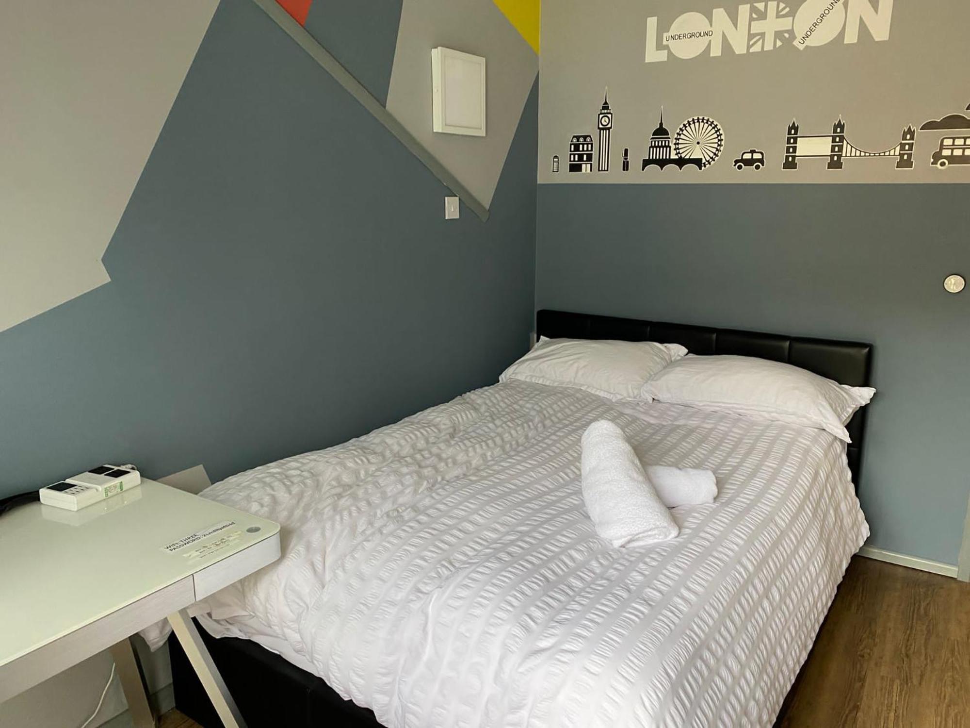Luxurious Soft Water Air Conditioning Tv 5 Bed Arcade House Holiday home London