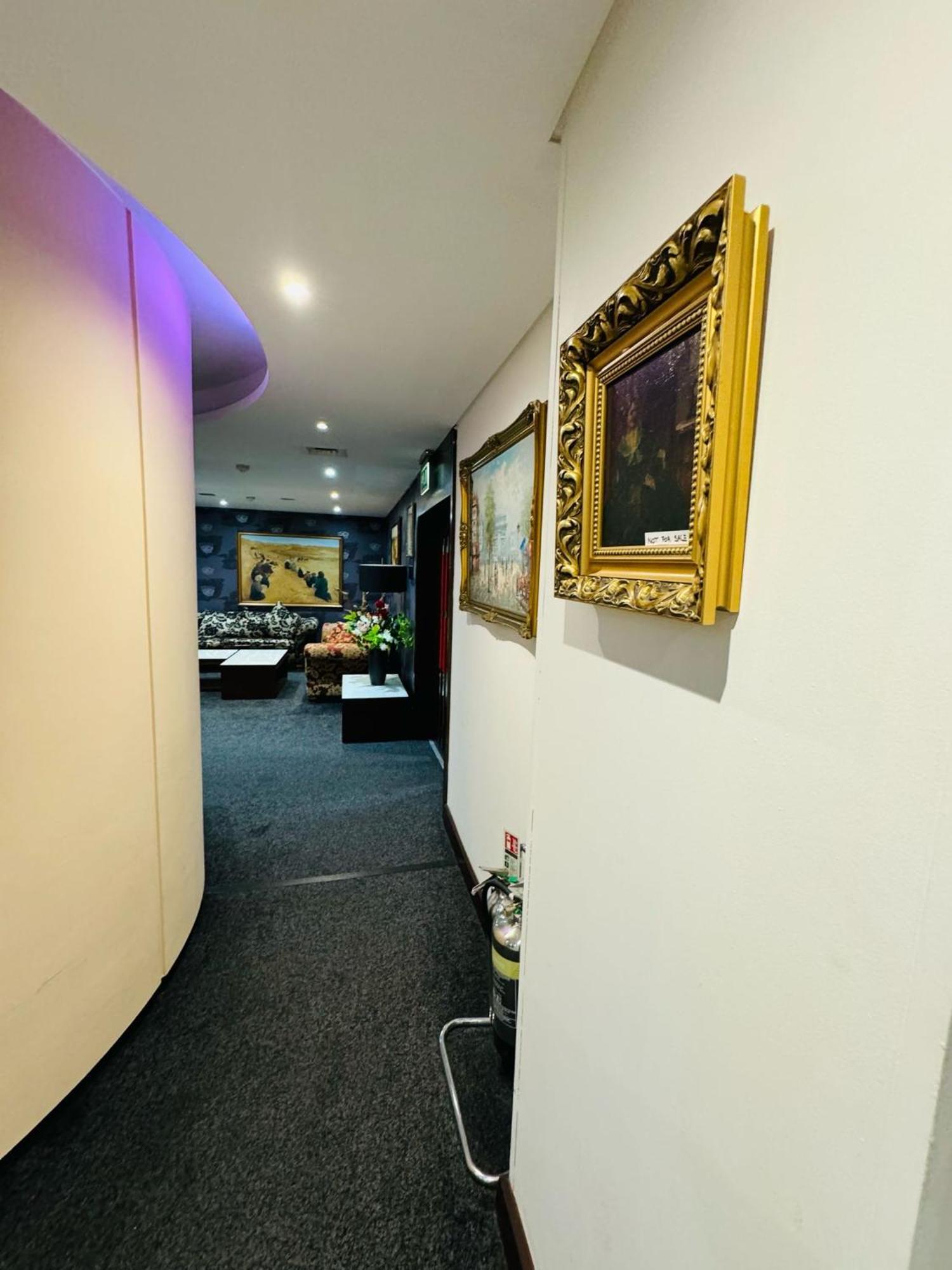 Hotell Rafayel &