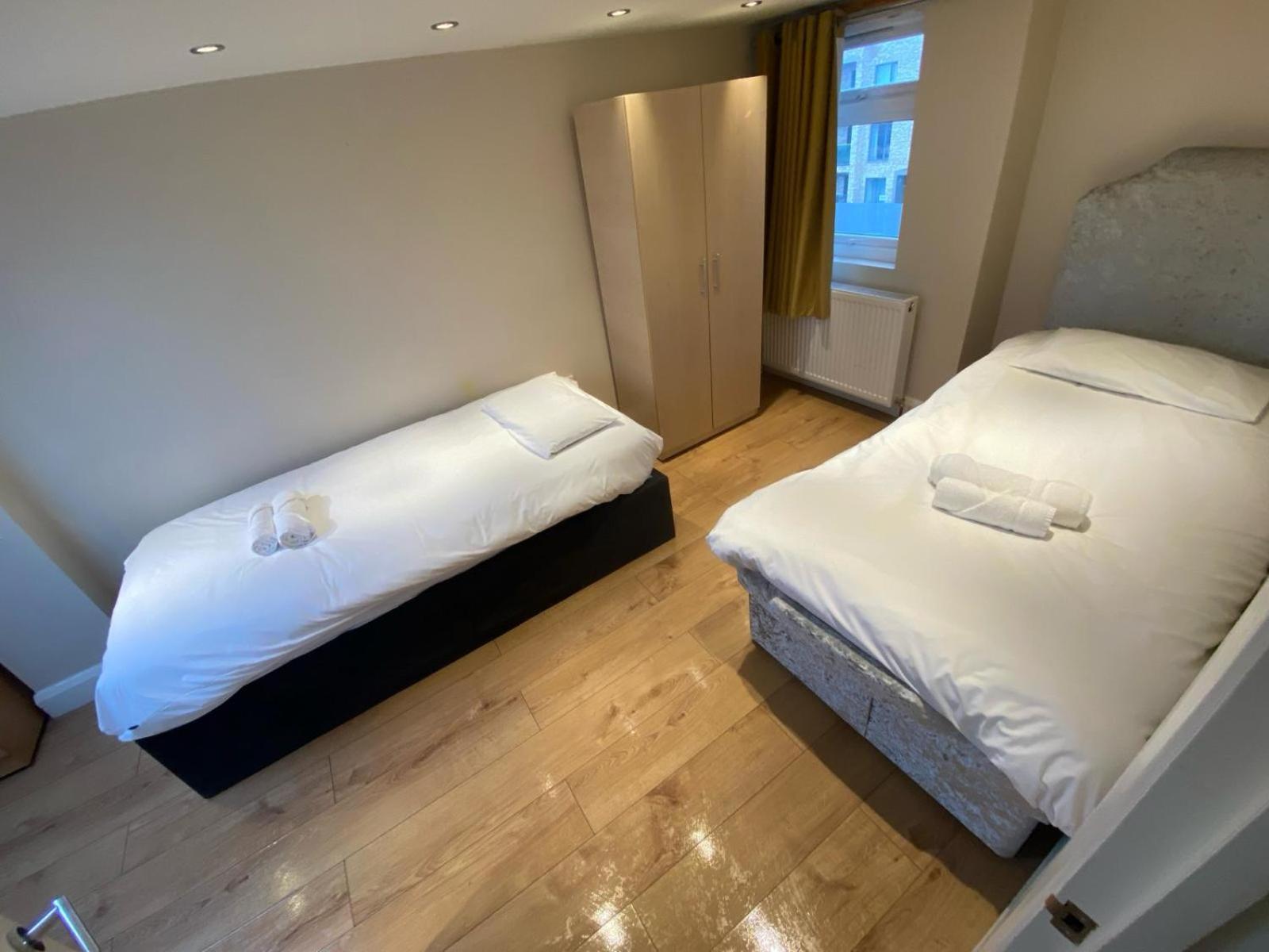 4 Bedroom & 2 Bedroom Leilighet London