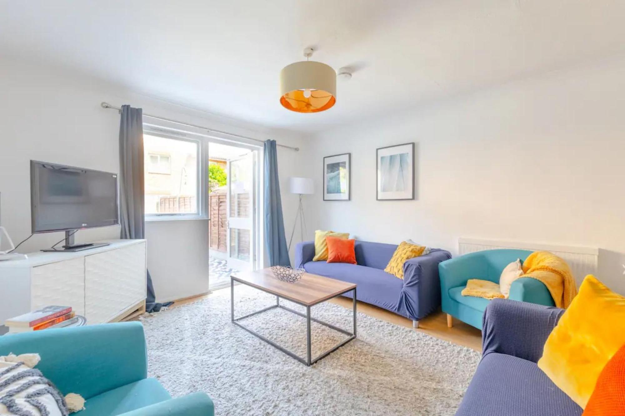 Lovely 4 Bedroom House With Garden Near Waterloo * London