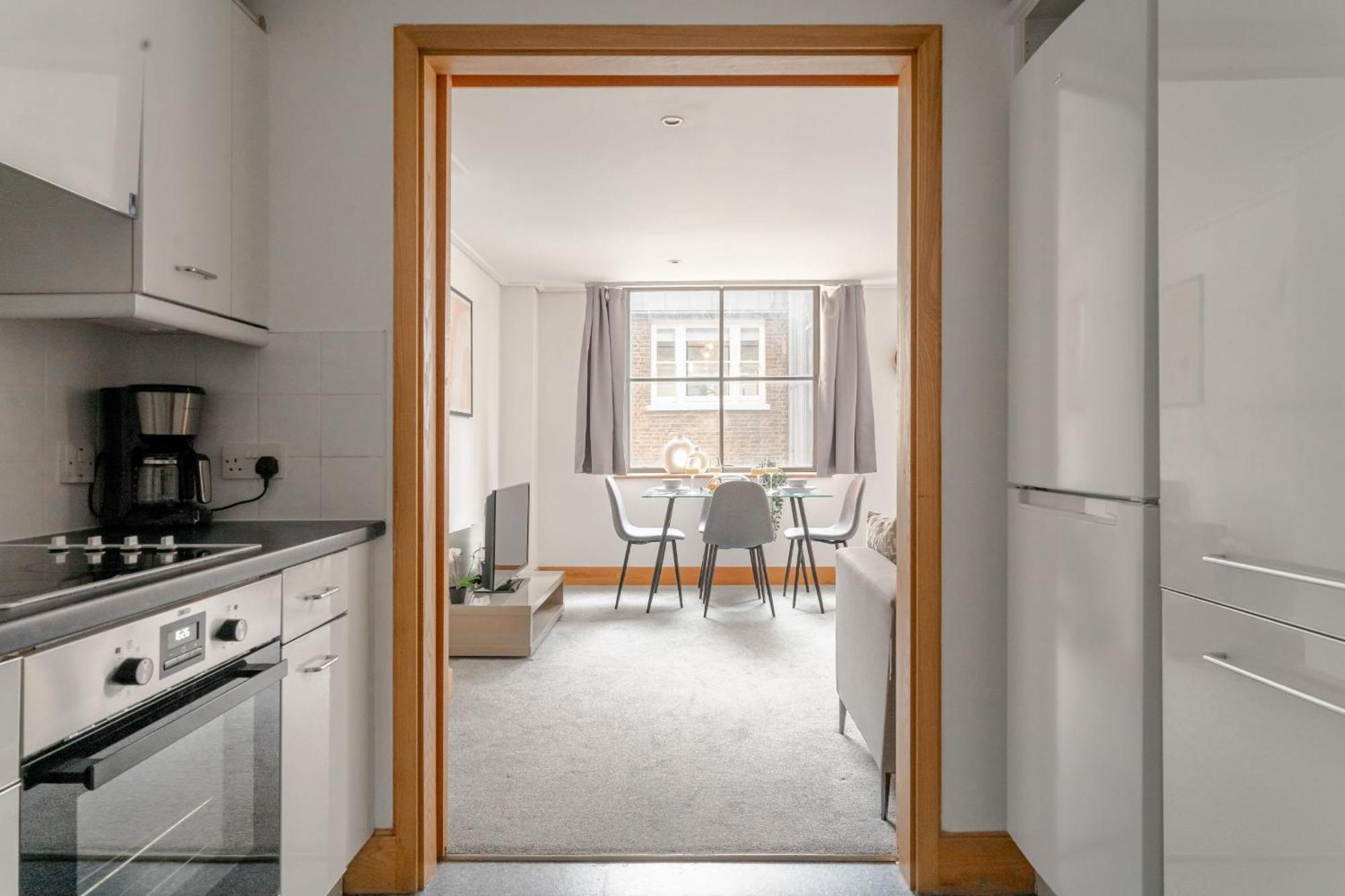 Holborn - 2br Near Covent Garden -cityapartmentstay Apartment London