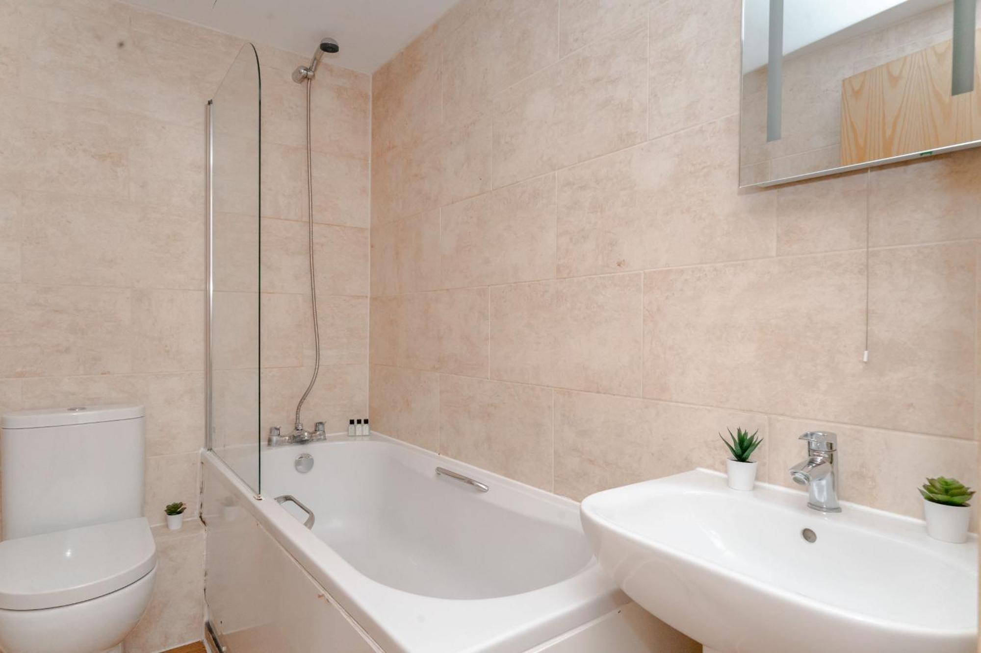 Holborn - 2br Near Covent Garden -cityapartmentstay Apartment *