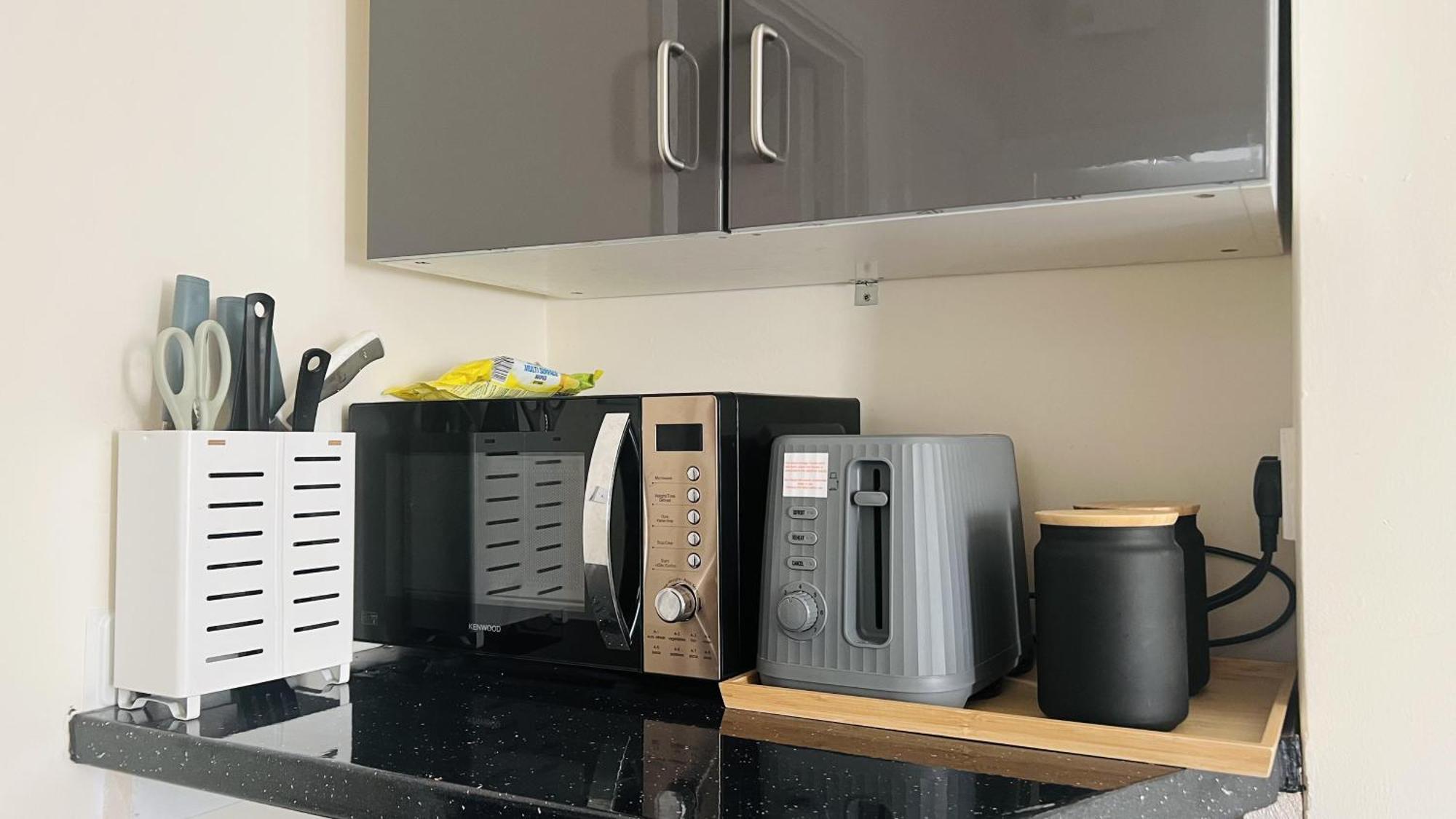 Impeccable 1 Bedroom Flat In Apartamento