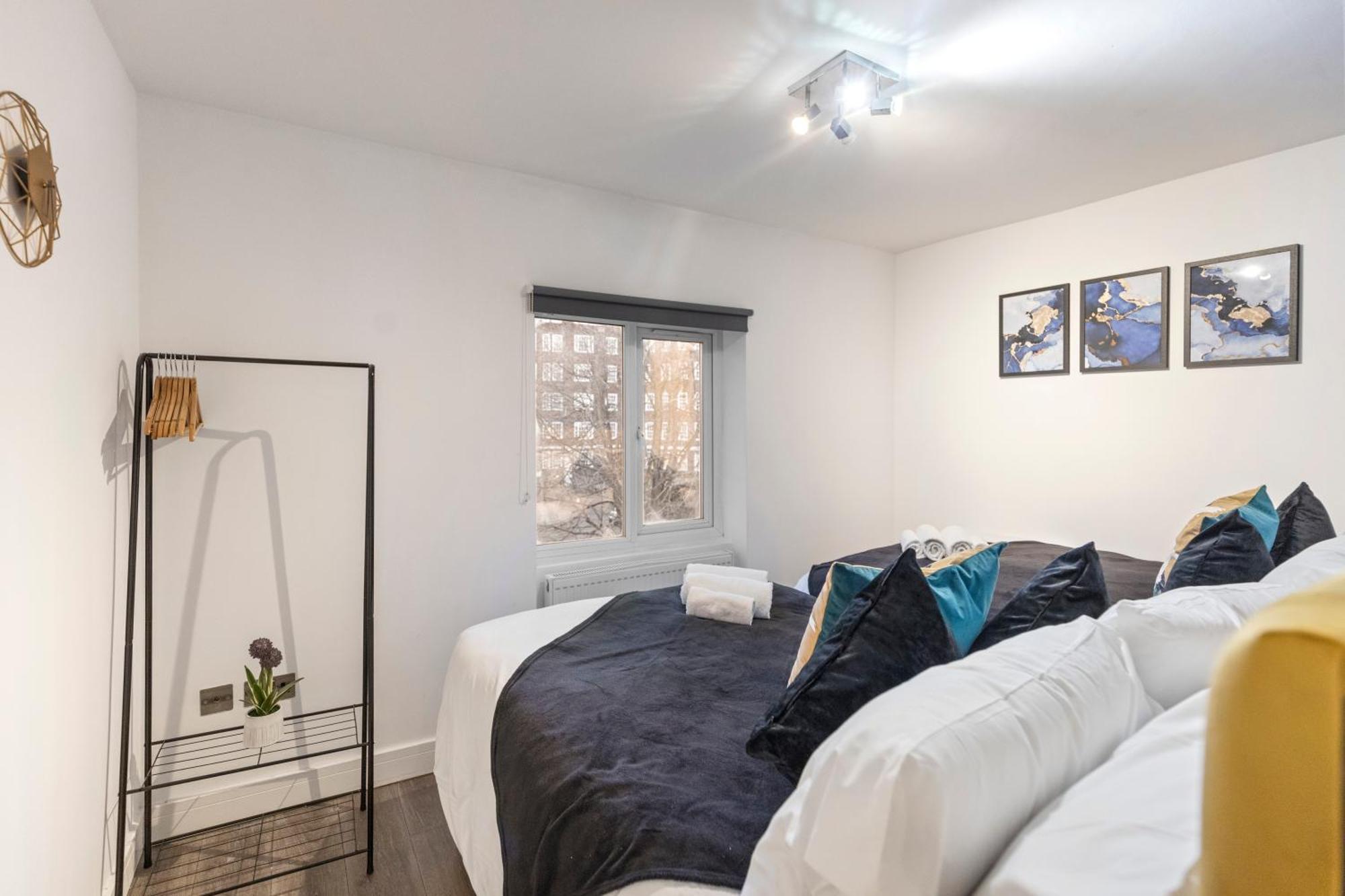 Diamond Camden Town 3 Bedroom Sleeps 11 Apartment