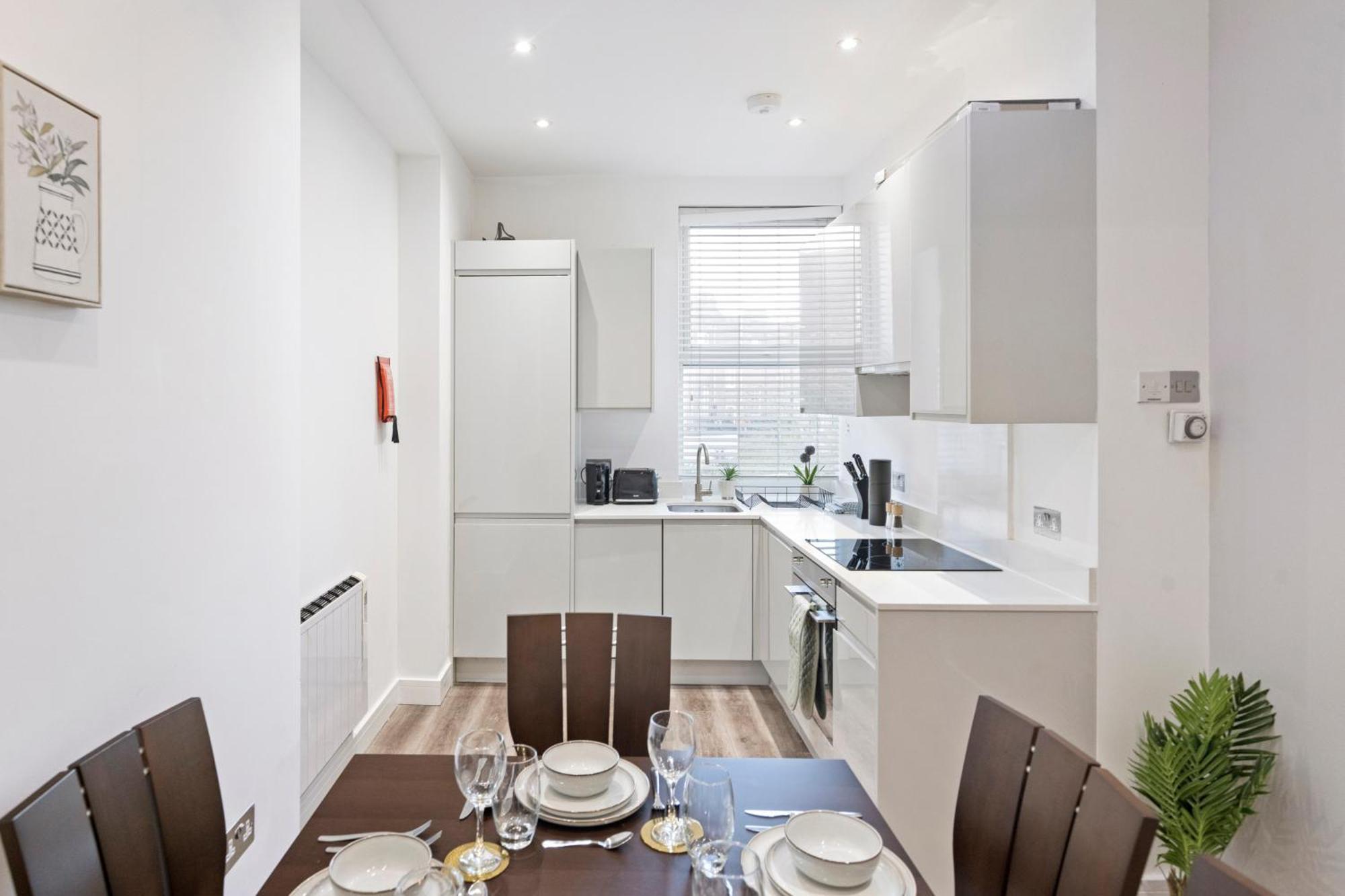 Rose Camden Town 3 Bedroom Sleeps 11 * Londen